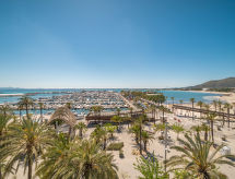 Luxe appartement aan zee in Port d'Alcúdia, 50m van het strand - thumbnail 1