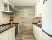 Lago y Mar: Ruim appartement op 90 meter van zee en meer in Port d'Alcúdia - thumbnail 2