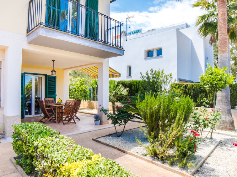 Search and Stay destination Alcúdia, IB - Spain from AU$ 264. Les Savines