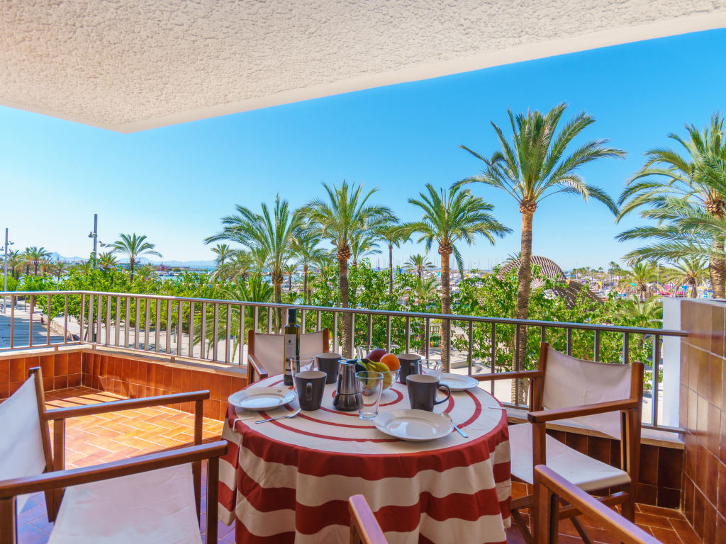 Appartement Can Llorenc Sea Views in Spanje