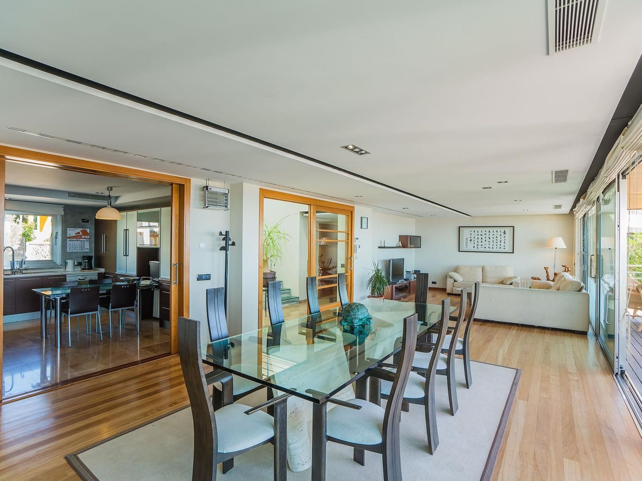 Atemberaubende Villa mit Whirlpool, beheiztem Pool und Meerblick in Aucanada