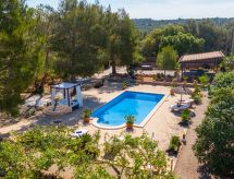 Vrijstaande finca met privézwembad op 10.000m² grond bij Llubí - thumbnail 5