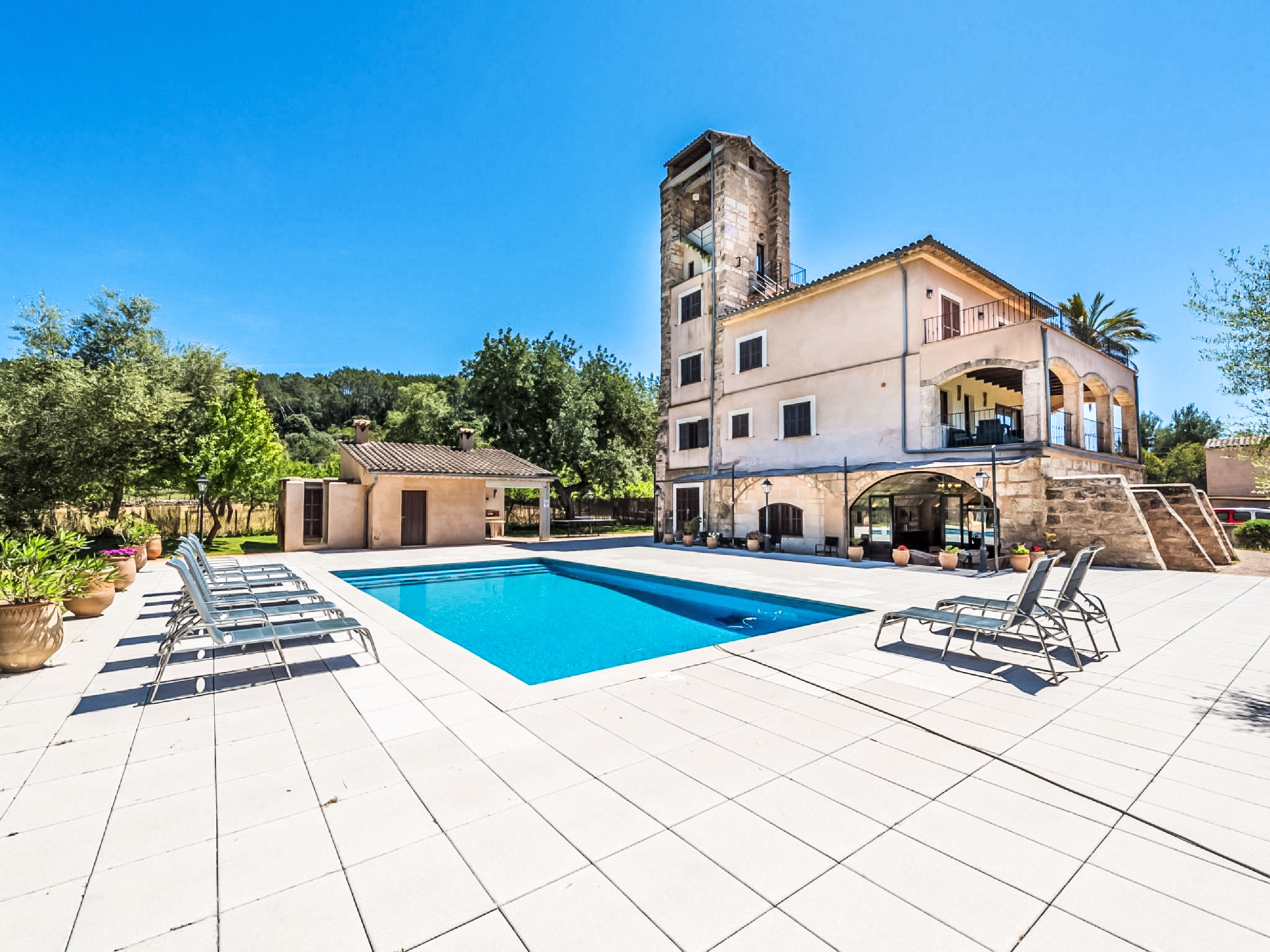 Vakantiehuis met privé zwembad in Selva (Spanje) voor 12 personen