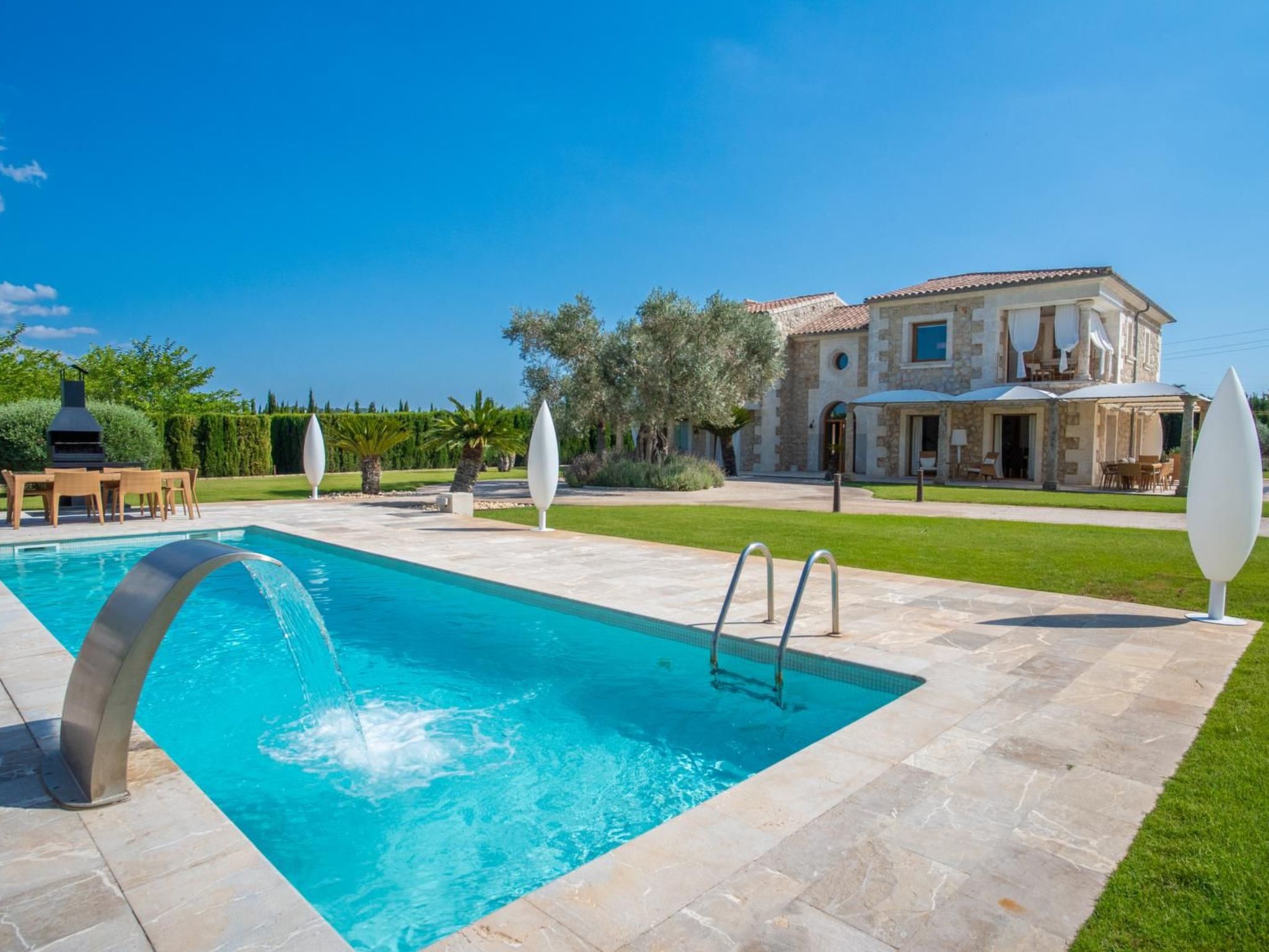 Villa mit Jacuzzi