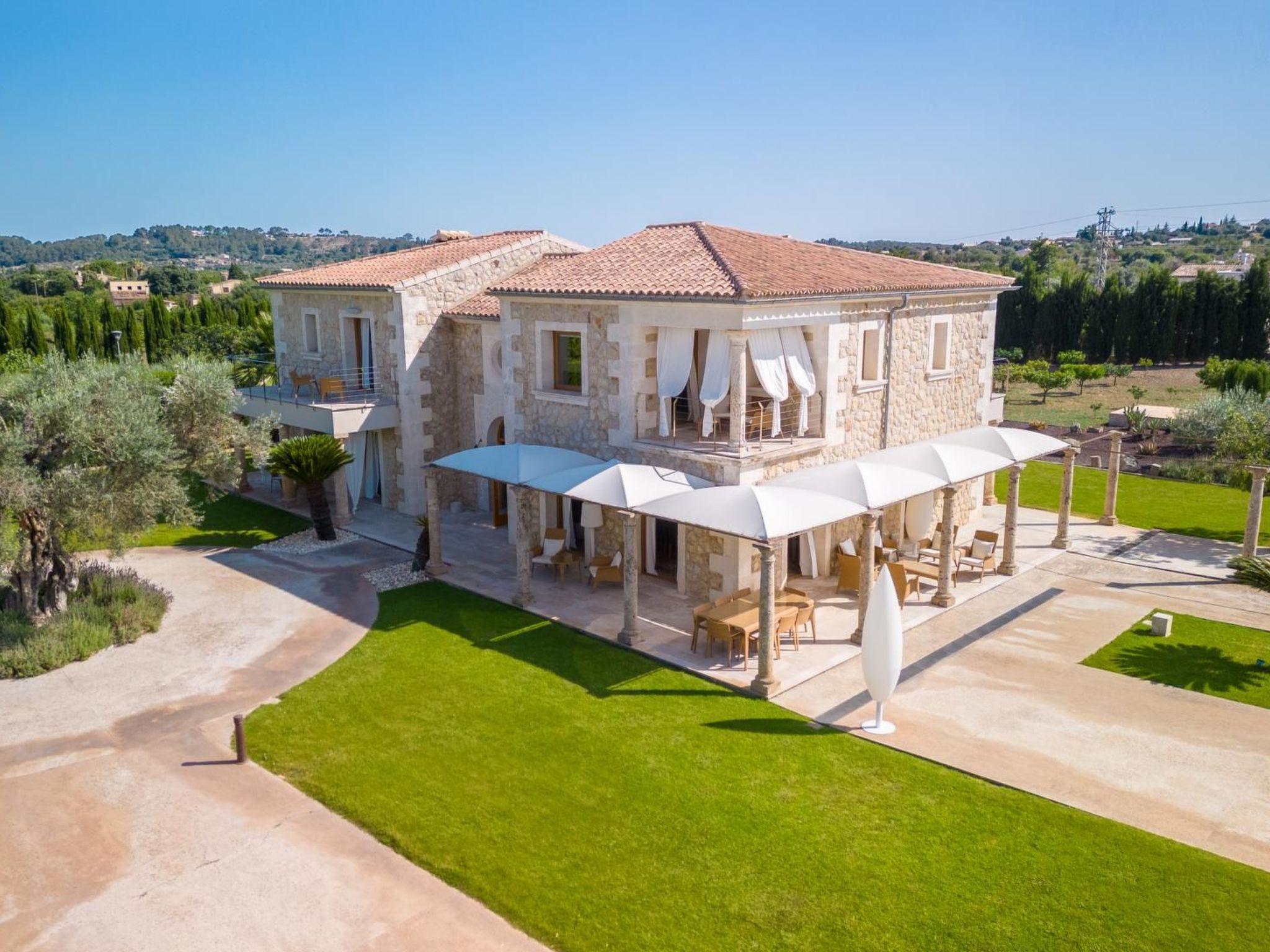Villa mit Jacuzzi - Image-tags.info