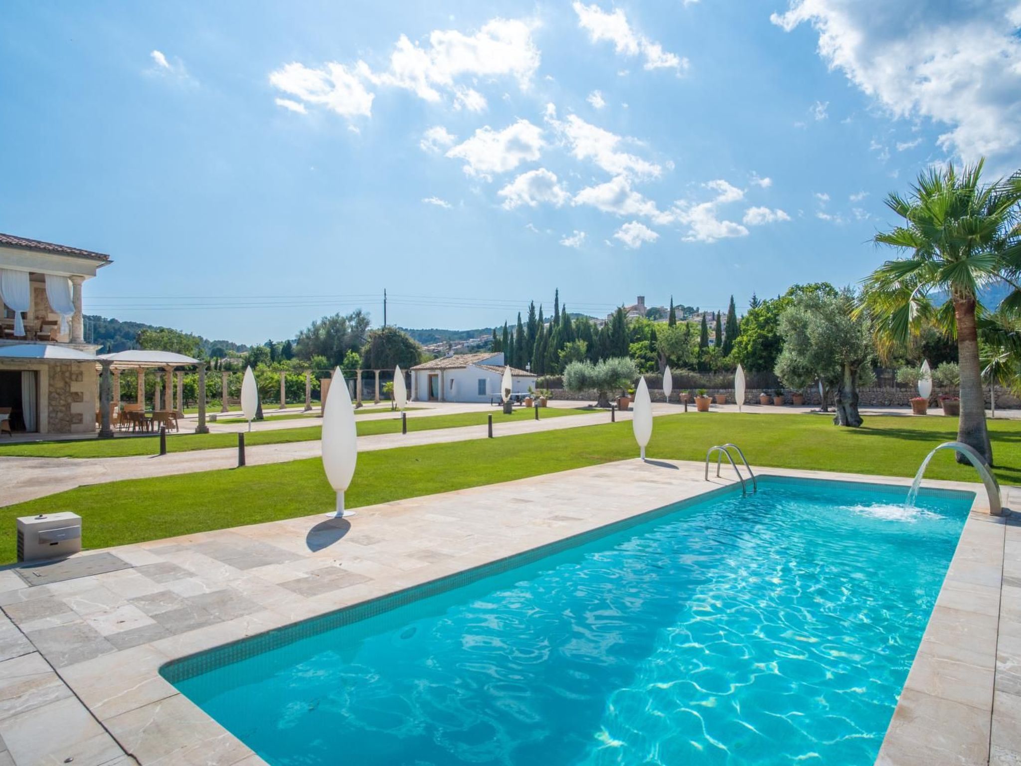 Villa mit Jacuzzi - Image-tags.info