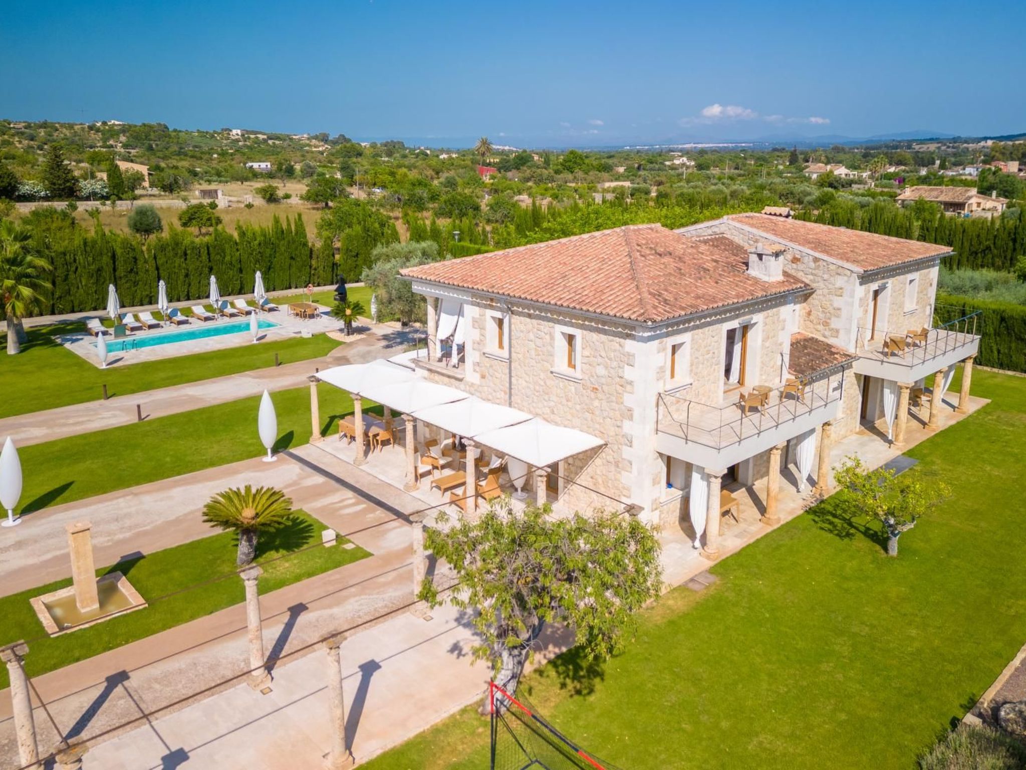 Villa mit Jacuzzi - Image-tags.info