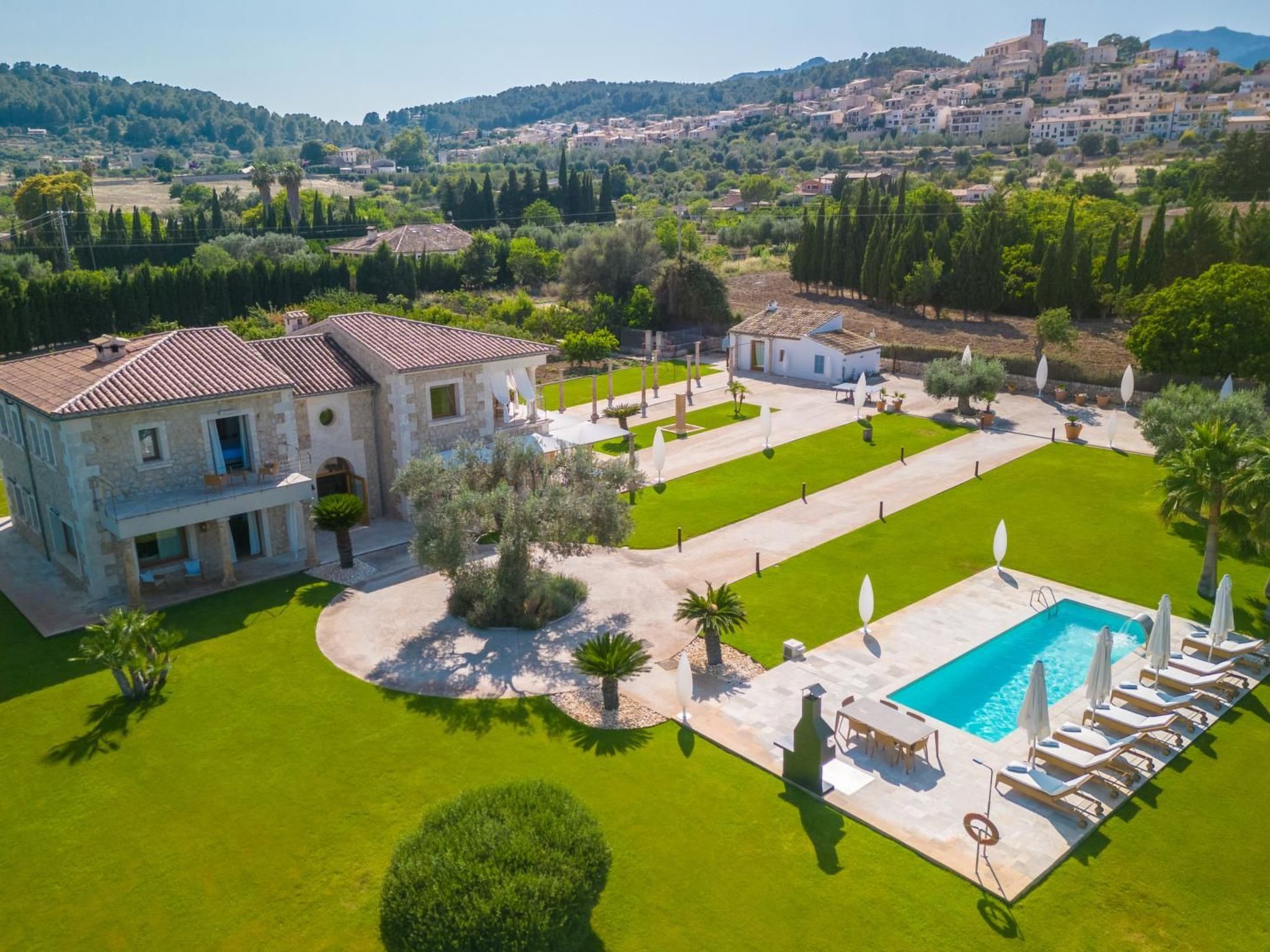 Villa mit Jacuzzi - Image-tags.info