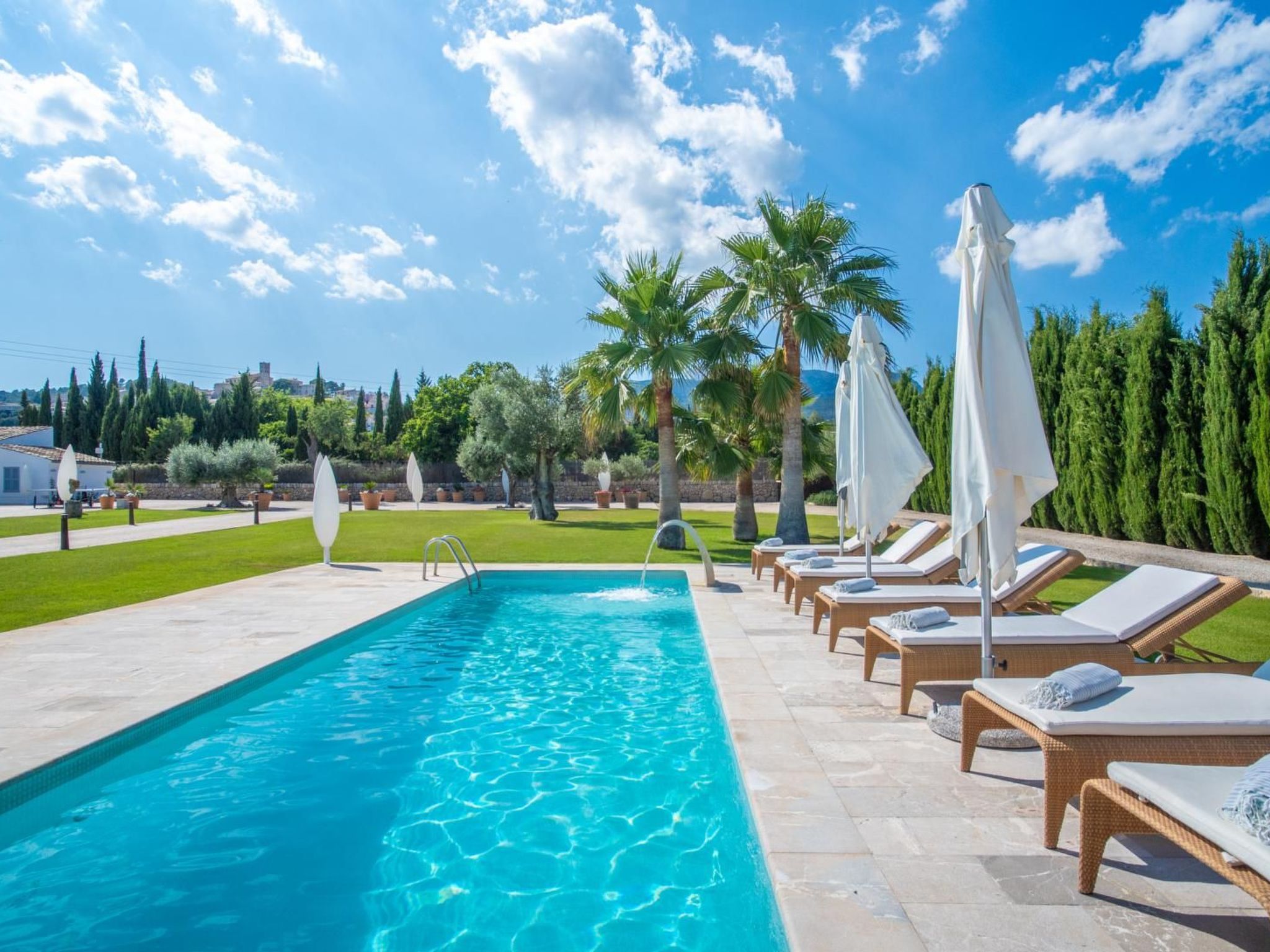 Villa mit Jacuzzi - Image-tags.info