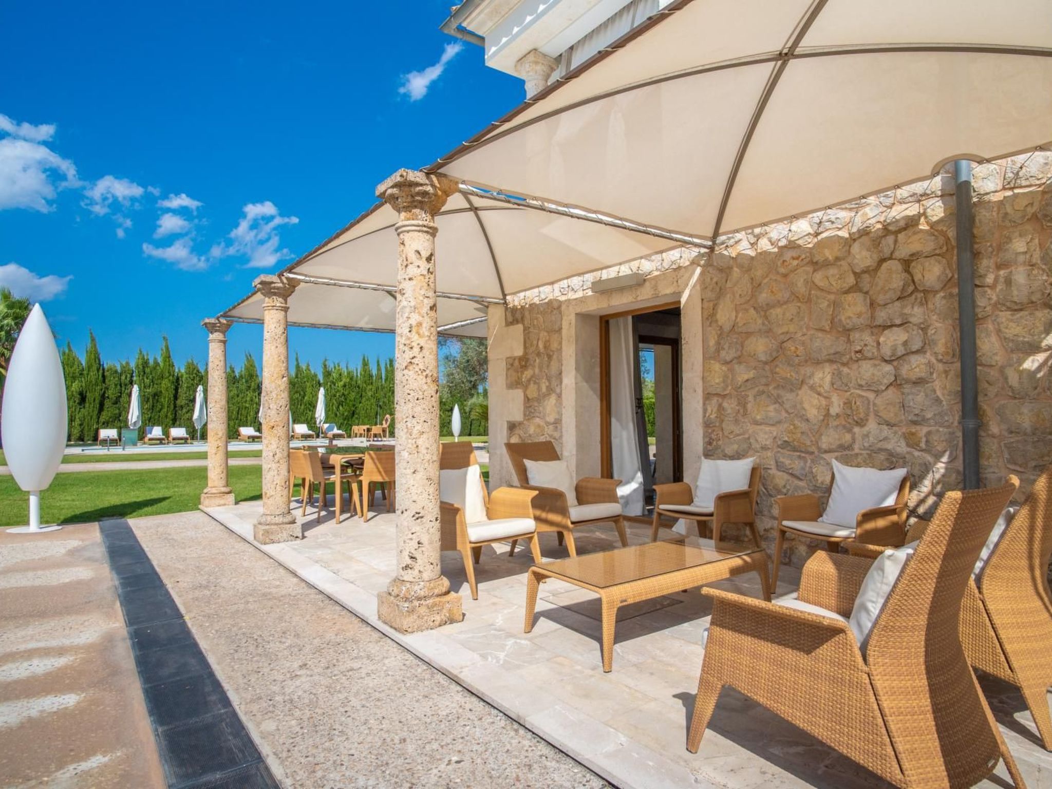 Villa mit Jacuzzi - Image-tags.info