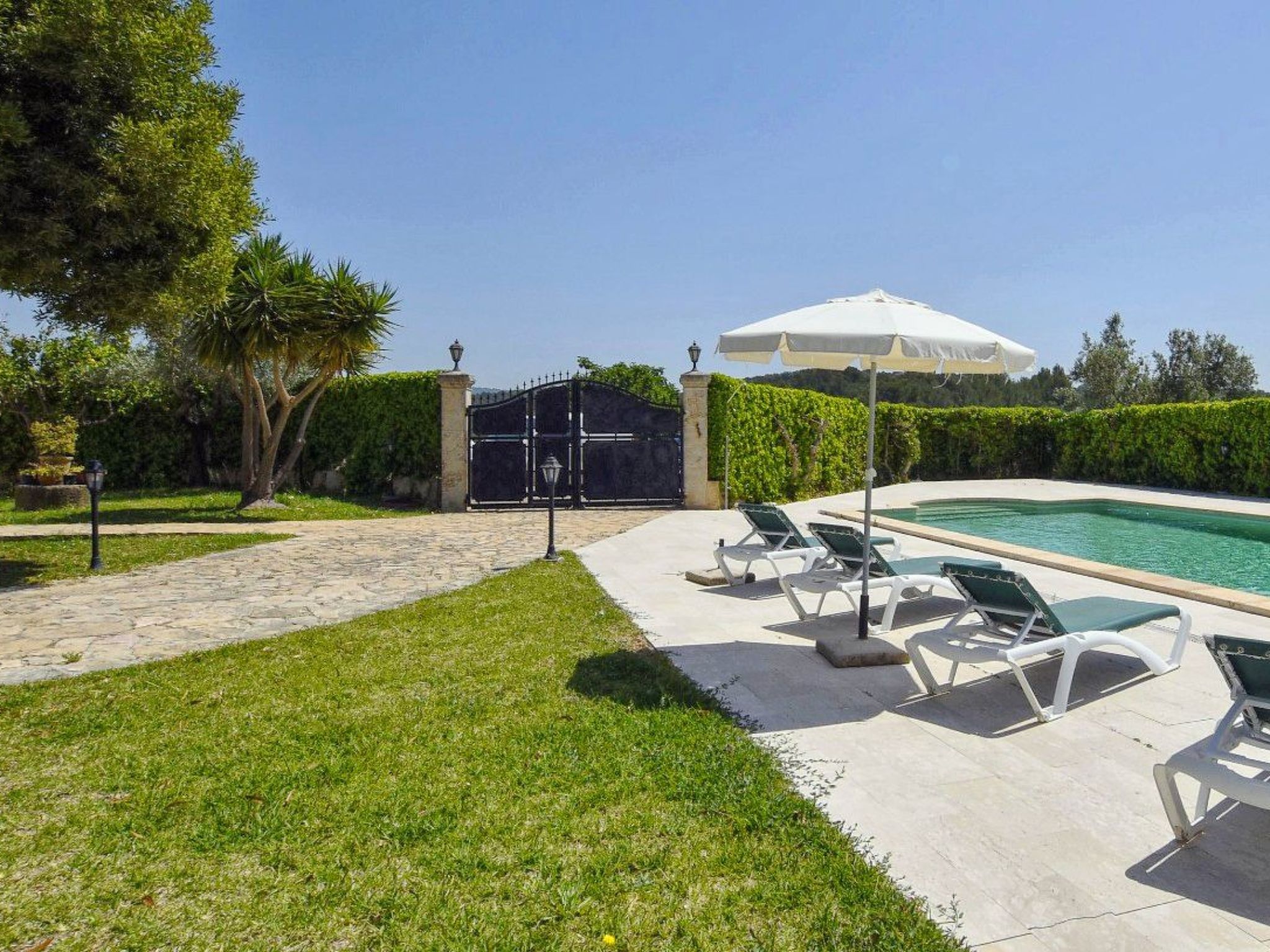 Gemütliches Ferienhaus in Selva mit Privatem Pool-Draußen