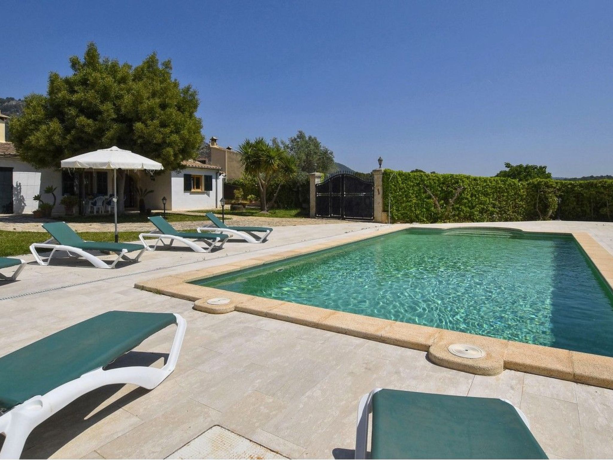 Gemütliches Ferienhaus in Selva mit Privatem Pool-Image-tags.info