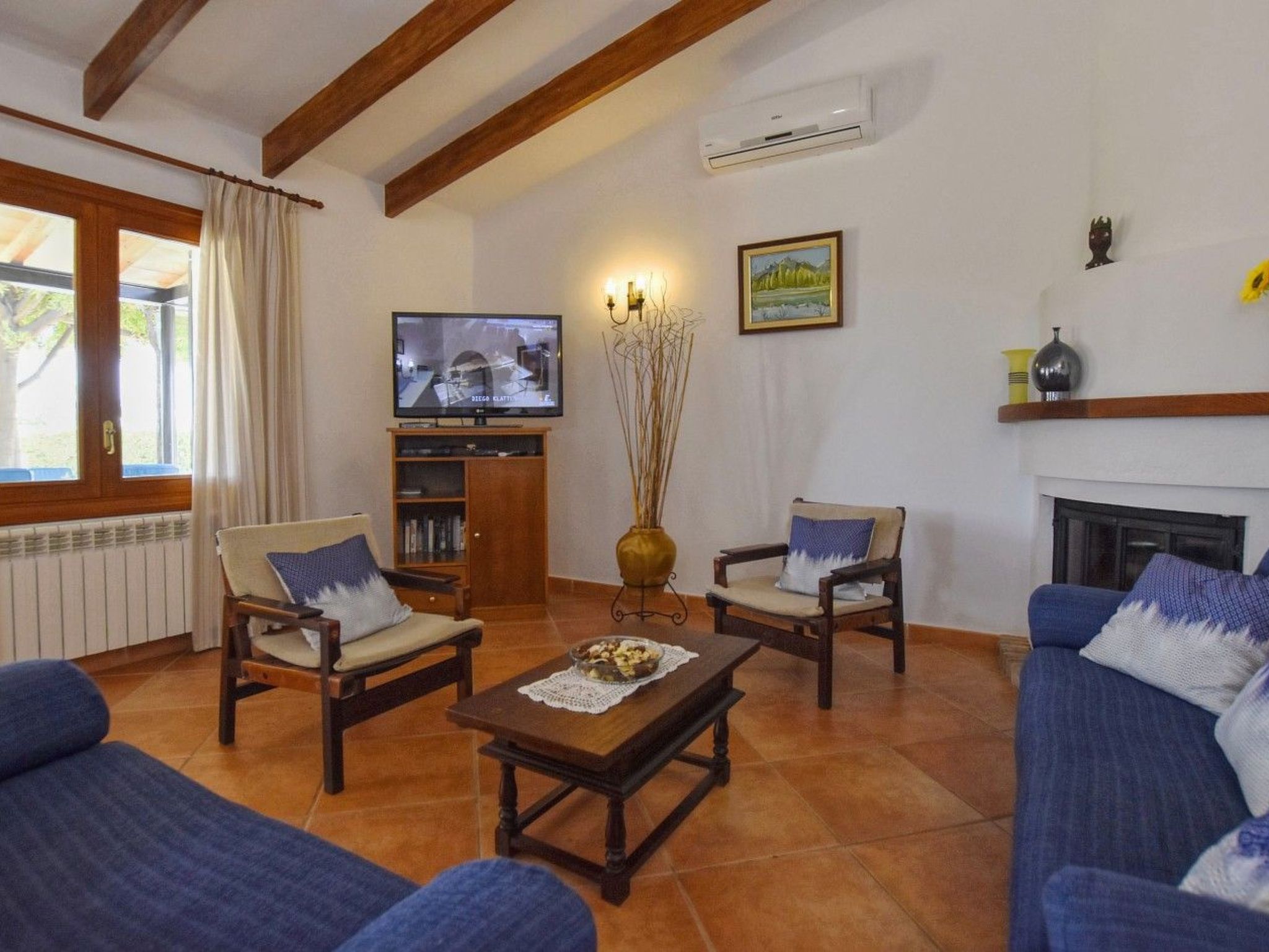 Gemütliches Ferienhaus in Selva mit Privatem Pool-Drinnen