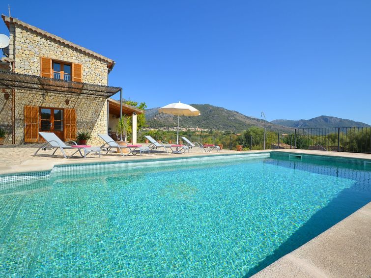 In Selva Mit Gepflegtem Garten - Maiorca, Spagna