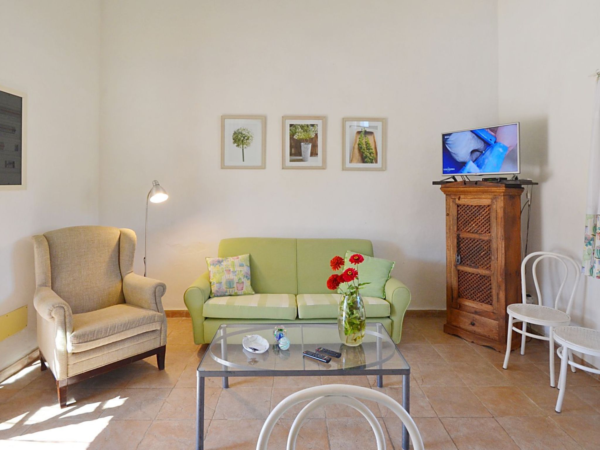 In Selva mit Gepflegtem Garten-Image-tags.info