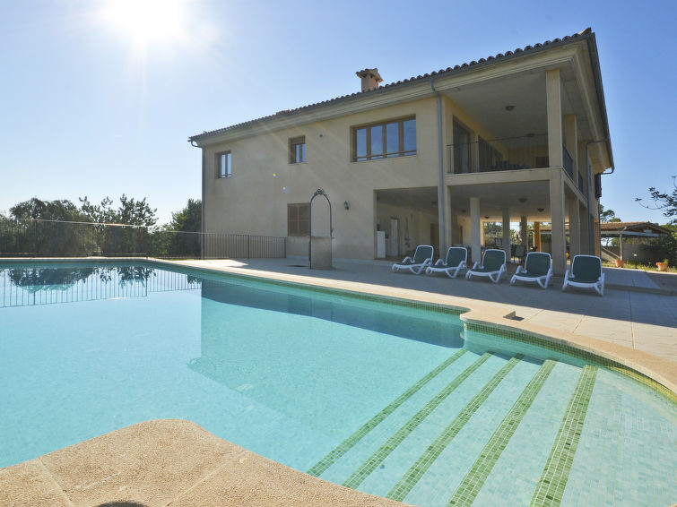 Bergzicht en luxe in vakantiehuis Blanquerna in Selva in Selva