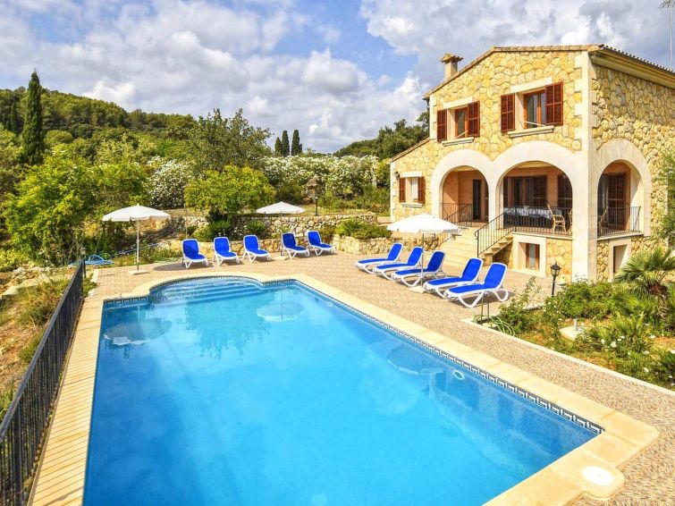 Vakantiehuis met privézwembad en bergzicht in Campanet in Campanet