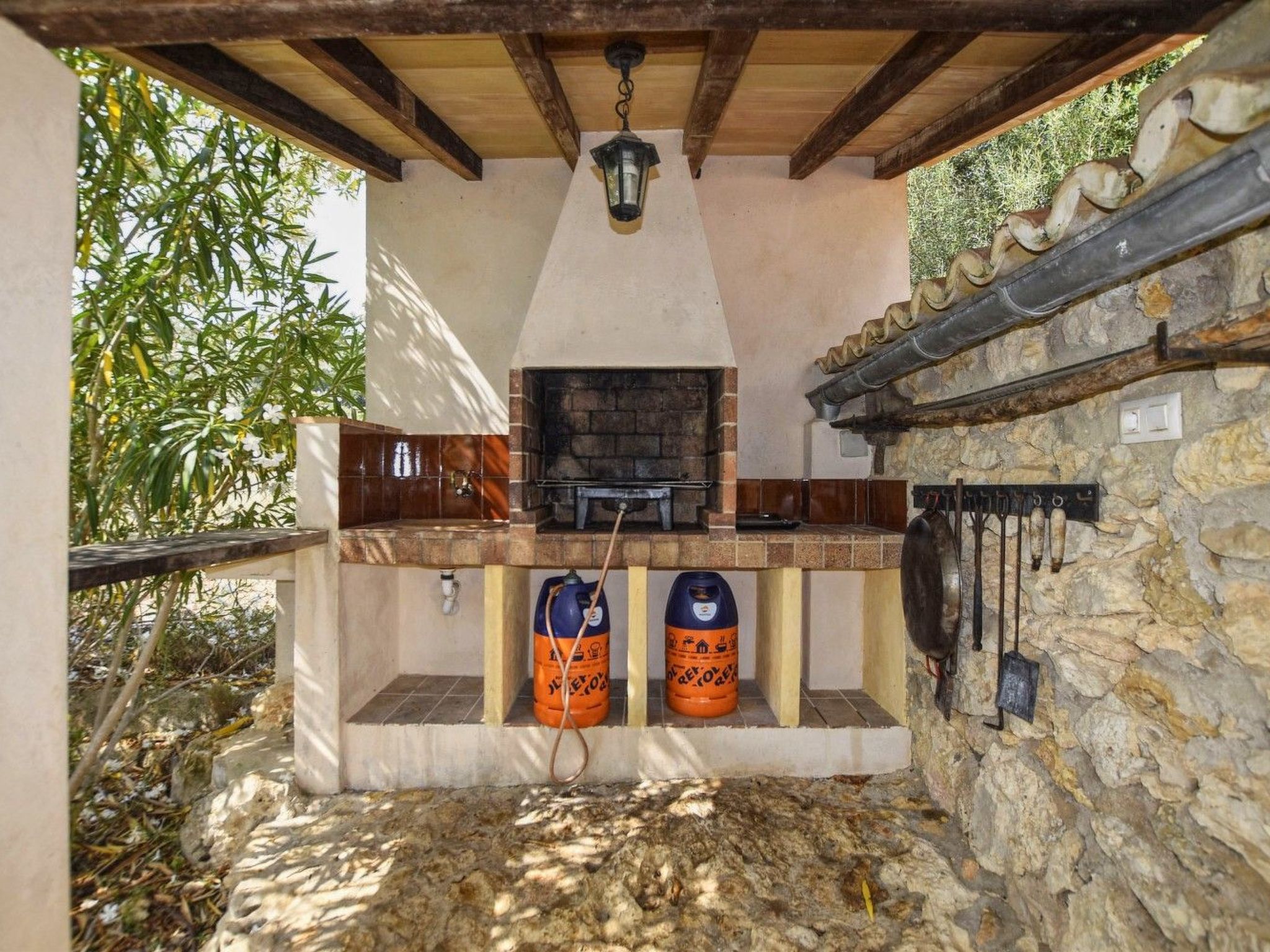 Photo of Schönes Landhaus mit Panoramablick auf die Berge