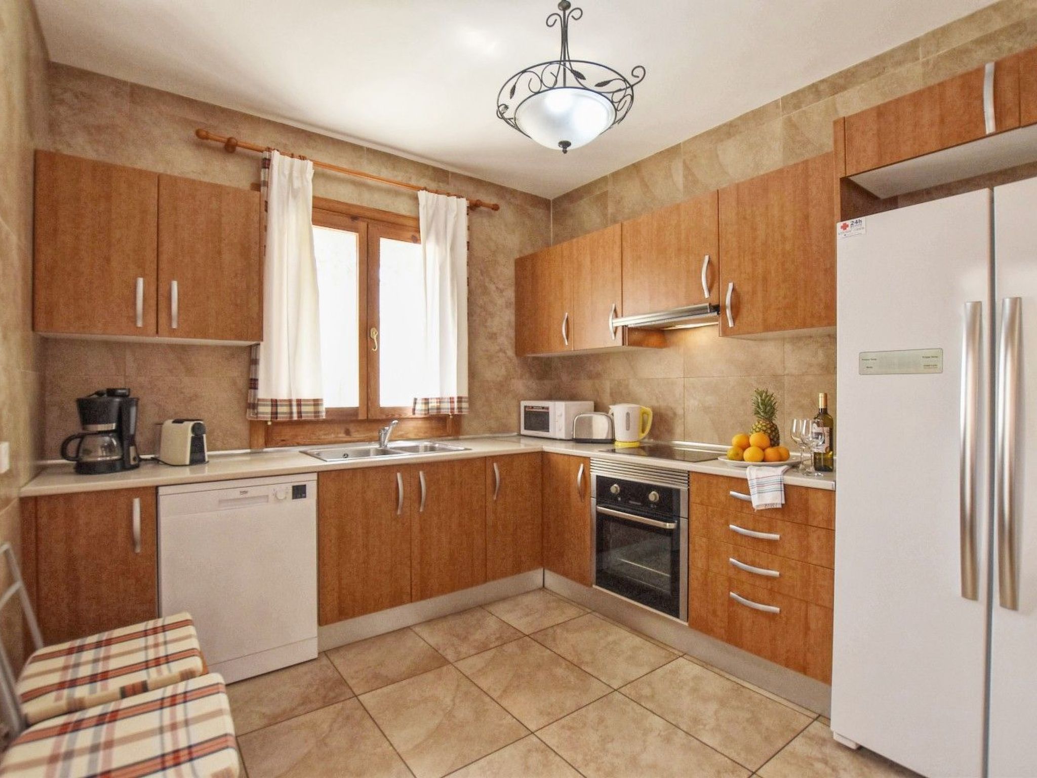 Photo of Schönes Landhaus mit Panoramablick auf die Berge