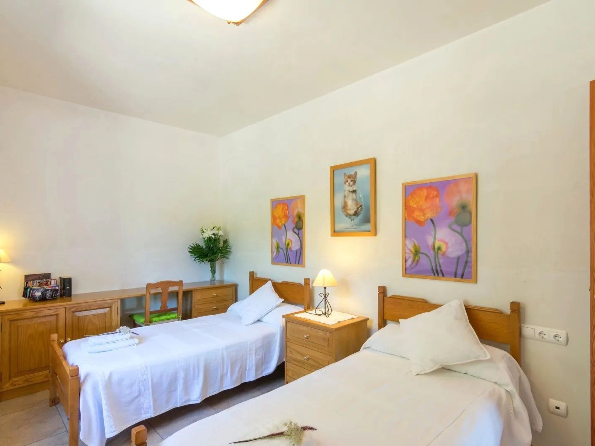 Photo of Schönes Landhaus mit Panoramablick auf die Berge