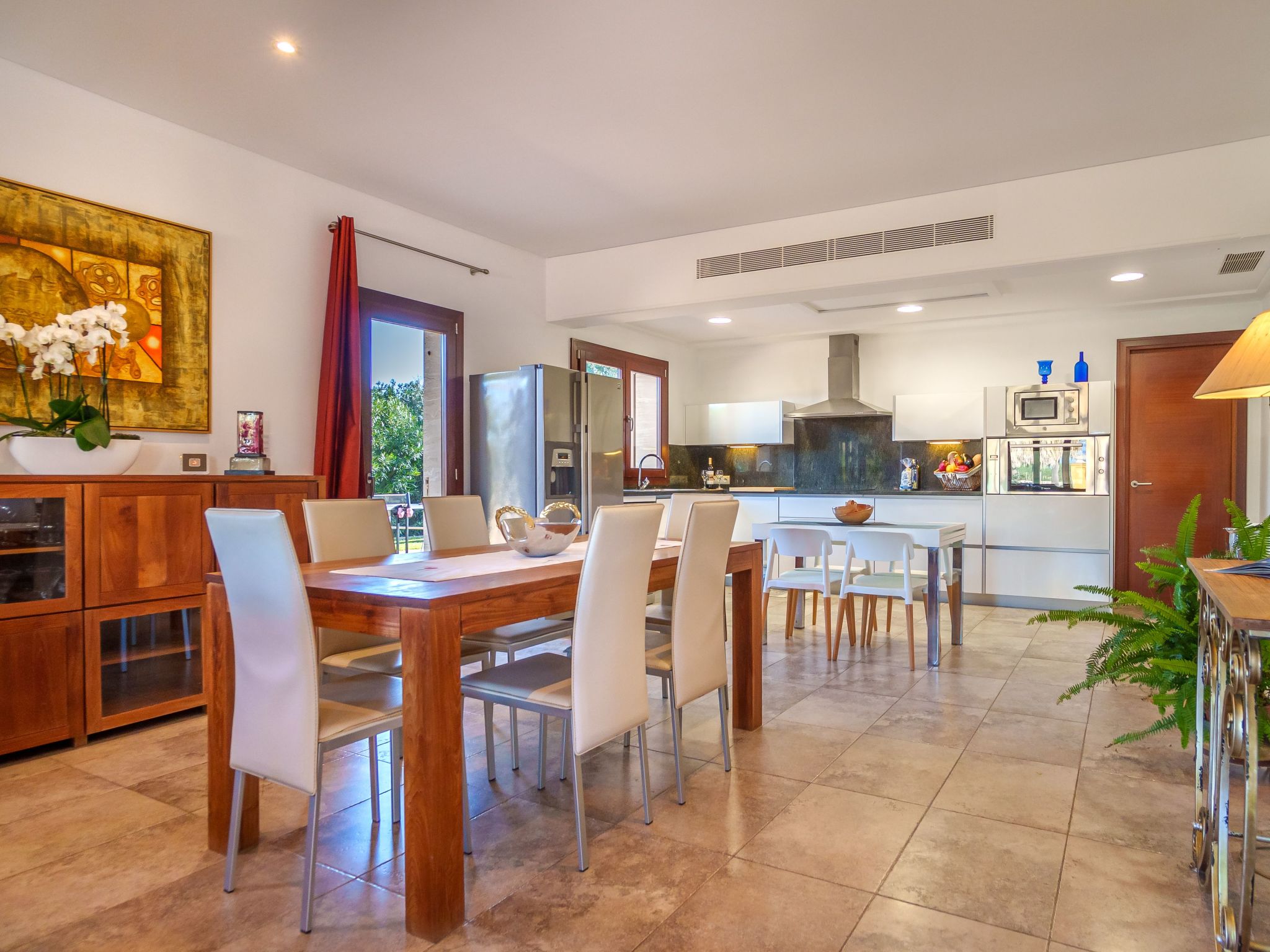 Schönes Landhaus mit Pool für 6 Personen-Inside