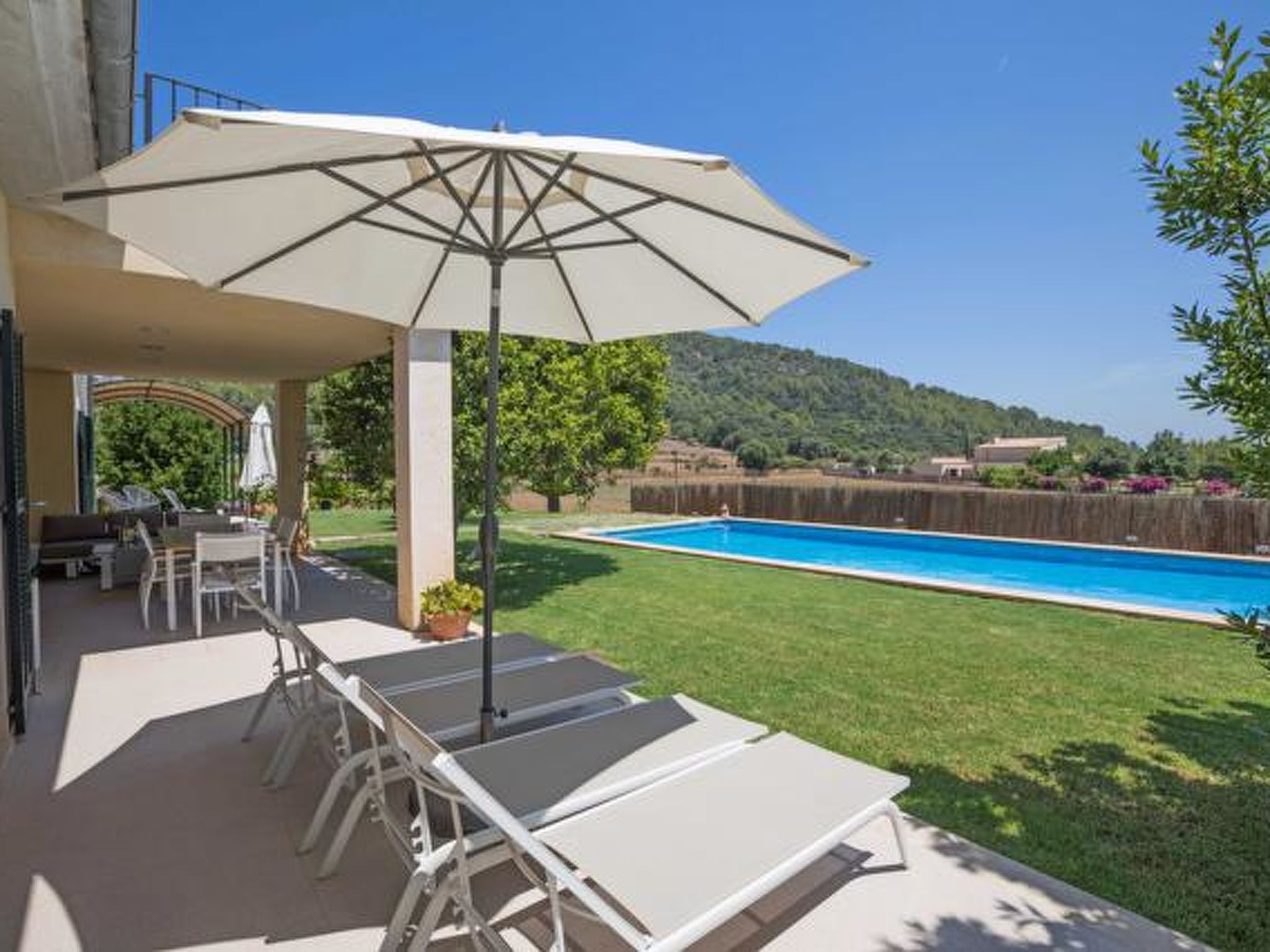 Vakantiehuis met privé zwembad in Sa Pobla (Spanje) voor 8 personen