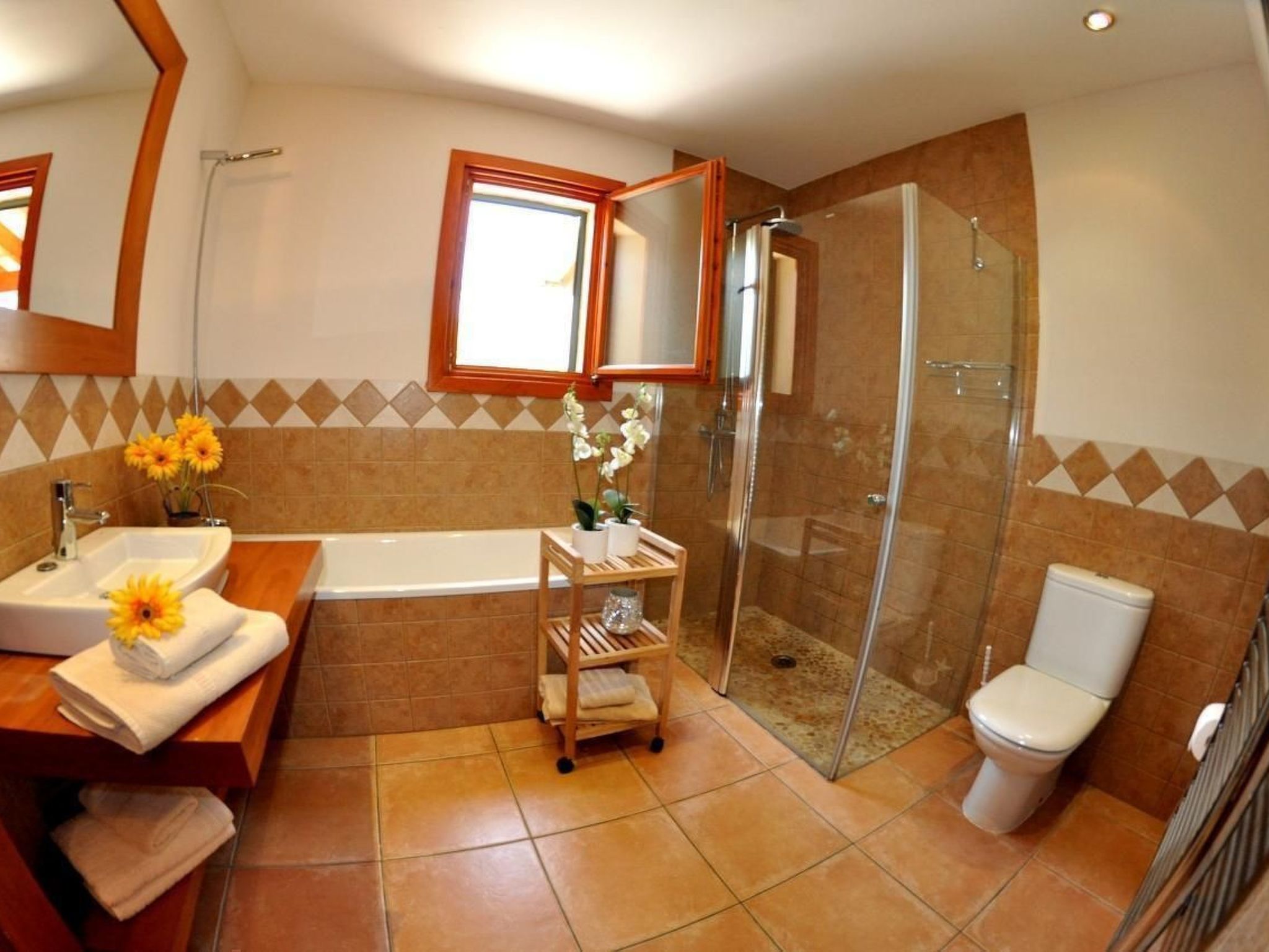 Villa Vista Verde mit Pool und Garten-Binnen