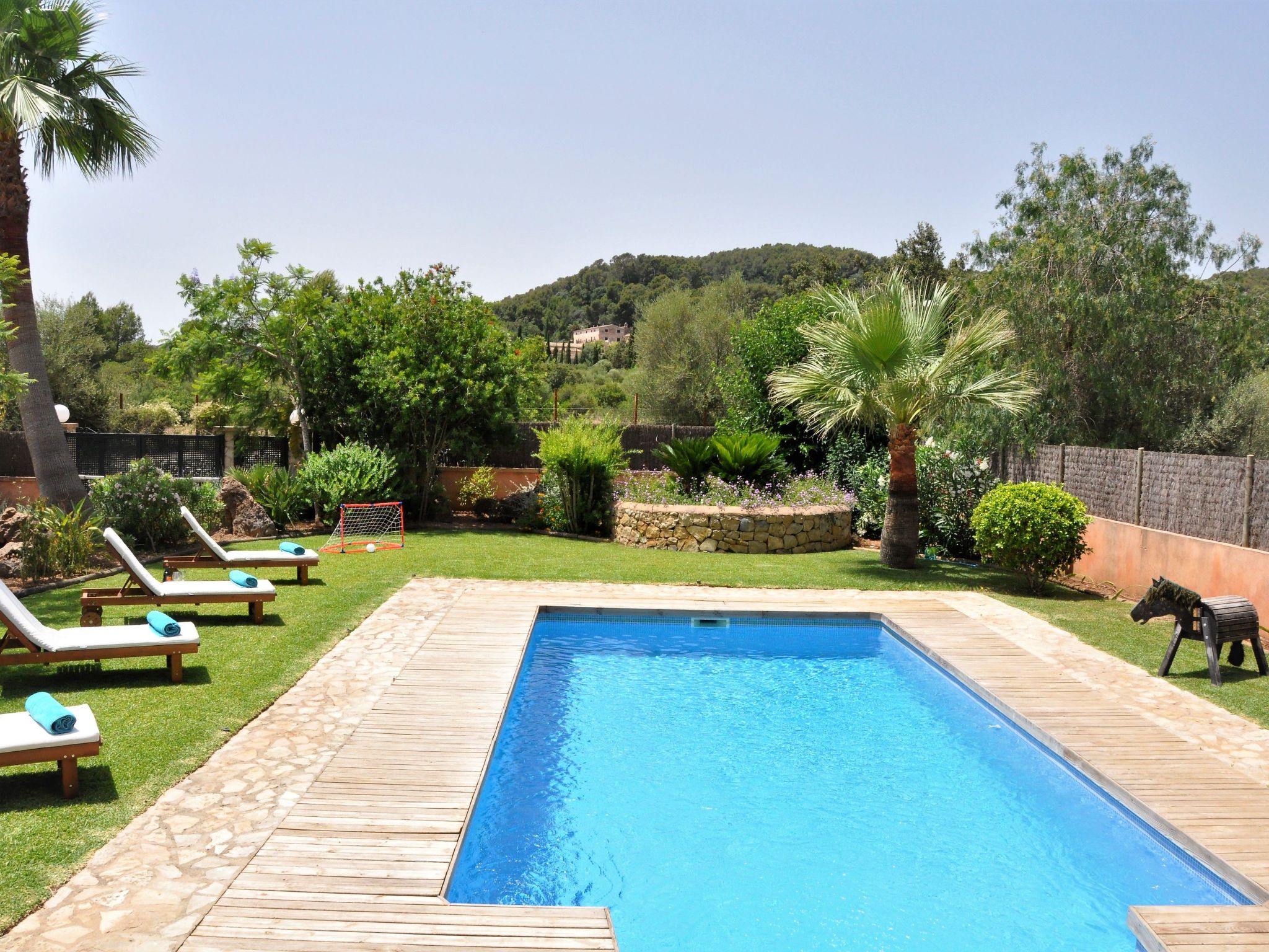 Villa Vista Verde mit Pool und Garten-Binnen