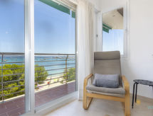 Licht appartement met zeezicht nabij de iconische Pine Walk in Port de Pollença - thumbnail 4