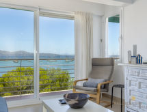Licht appartement met zeezicht nabij de iconische Pine Walk in Port de Pollença - thumbnail 2