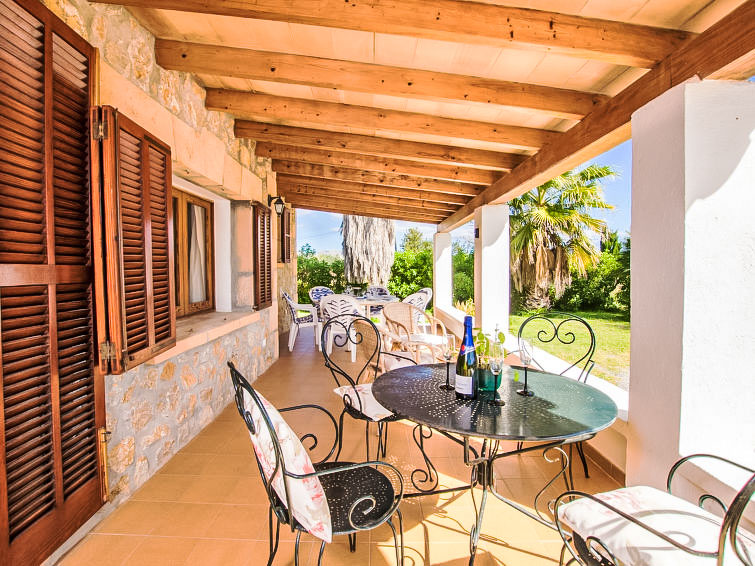 Search and Stay destination Illes Balears, IB - Spain from AU$ 302. Can Mateu