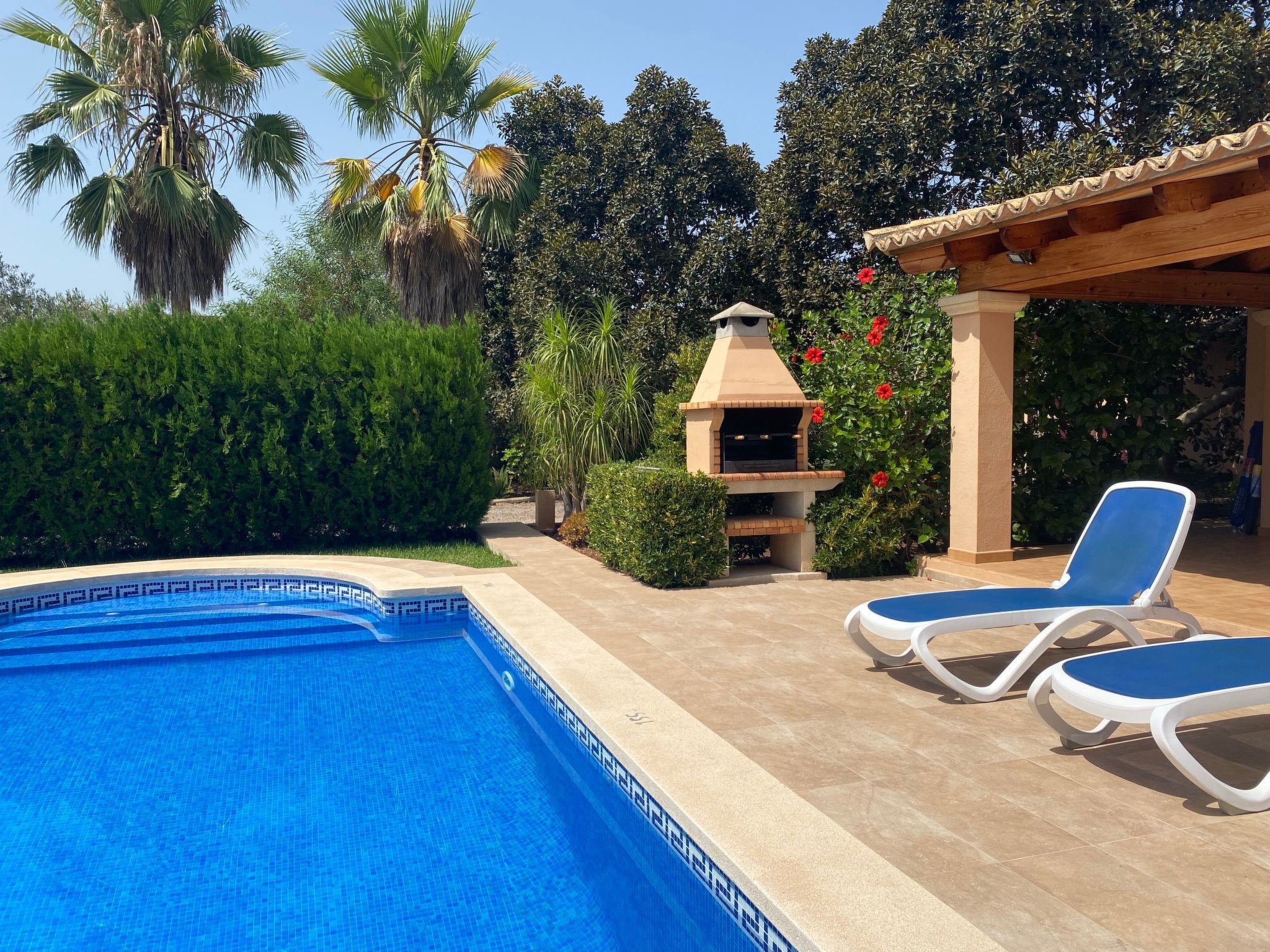 Finca mit Garten, Grill und Terrasse-Drinnen