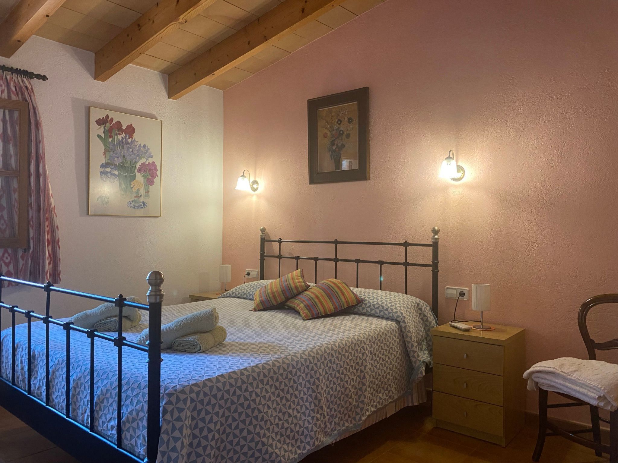 Finca mit Garten, Grill und Terrasse-Drinnen