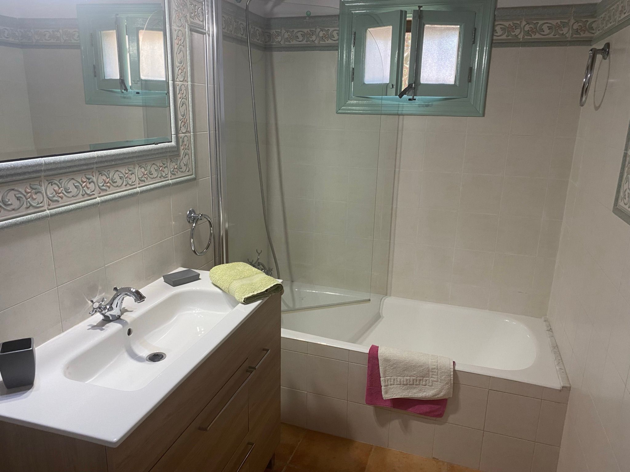 Finca mit Garten, Grill und Terrasse-Drinnen