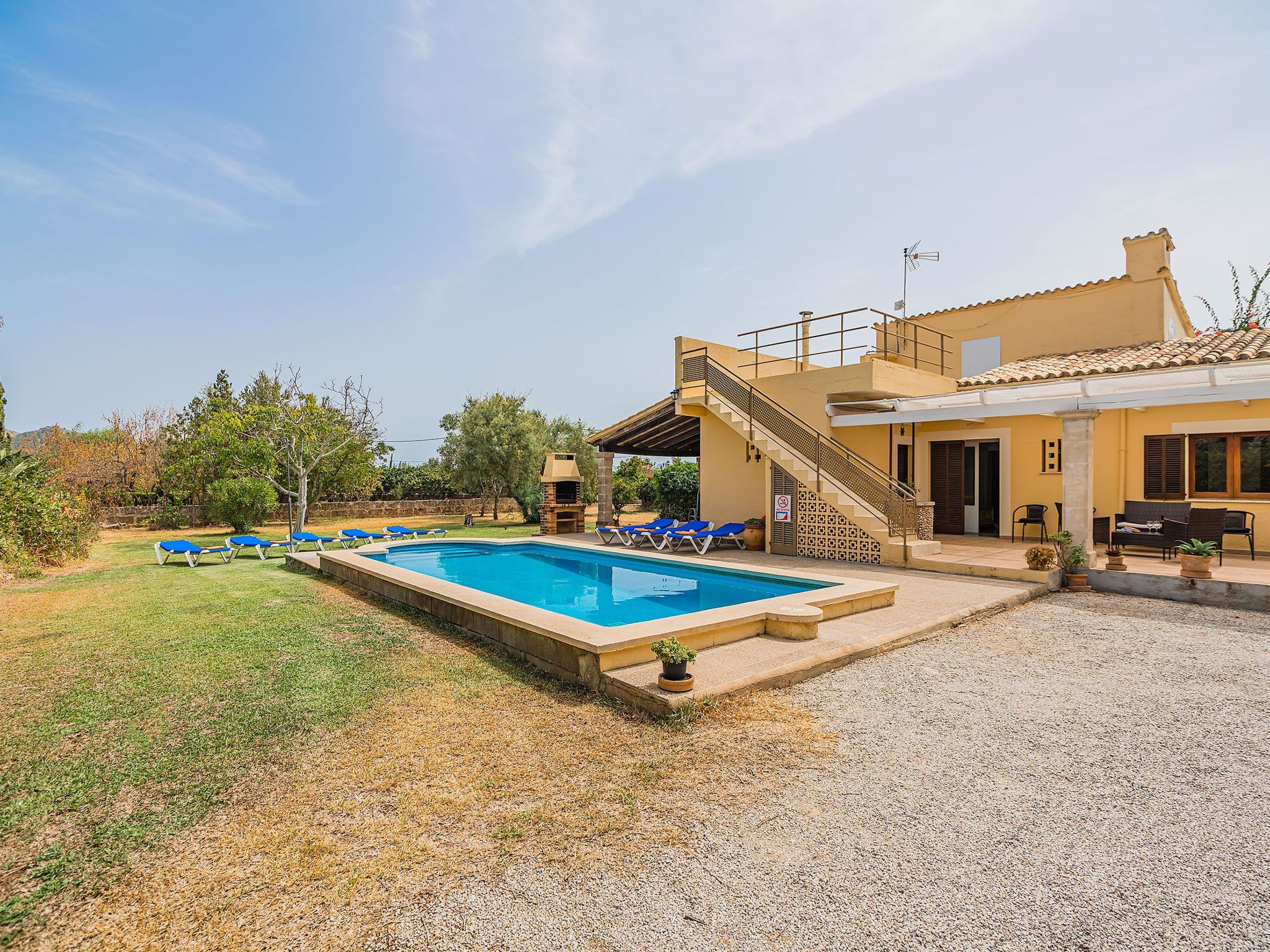 Finca "Can Sureda" mit Garten, Grill und Terrasse-Binnen