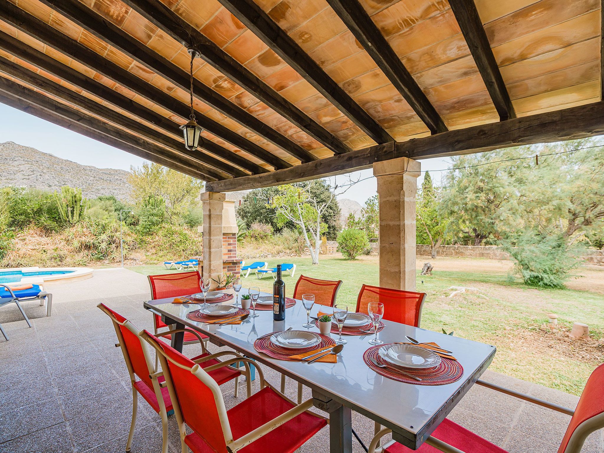 Finca "Can Sureda" mit Garten, Grill und Terrasse-Binnen