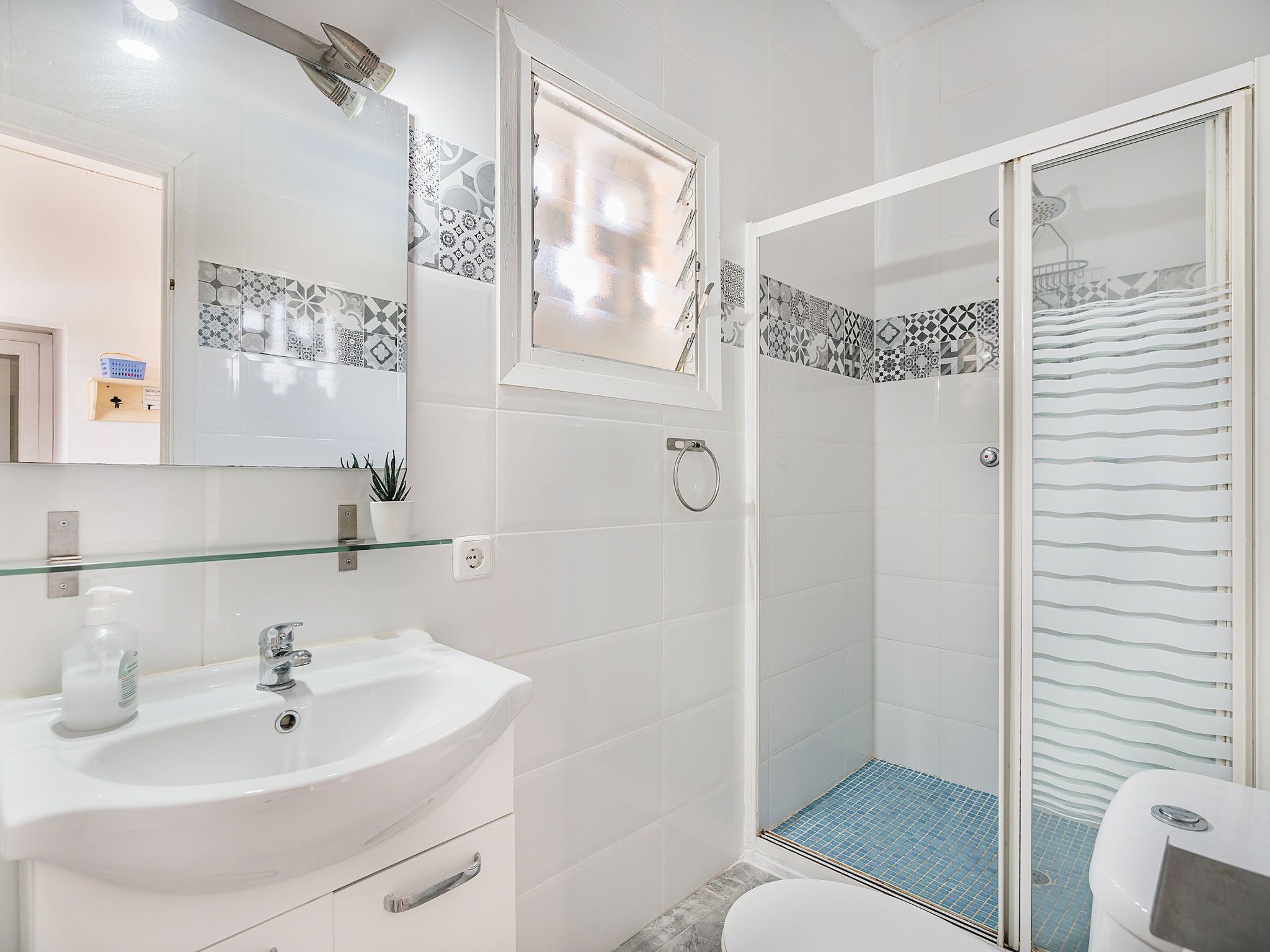 Finca "Can Sureda" mit Garten, Grill und Terrasse-Binnen