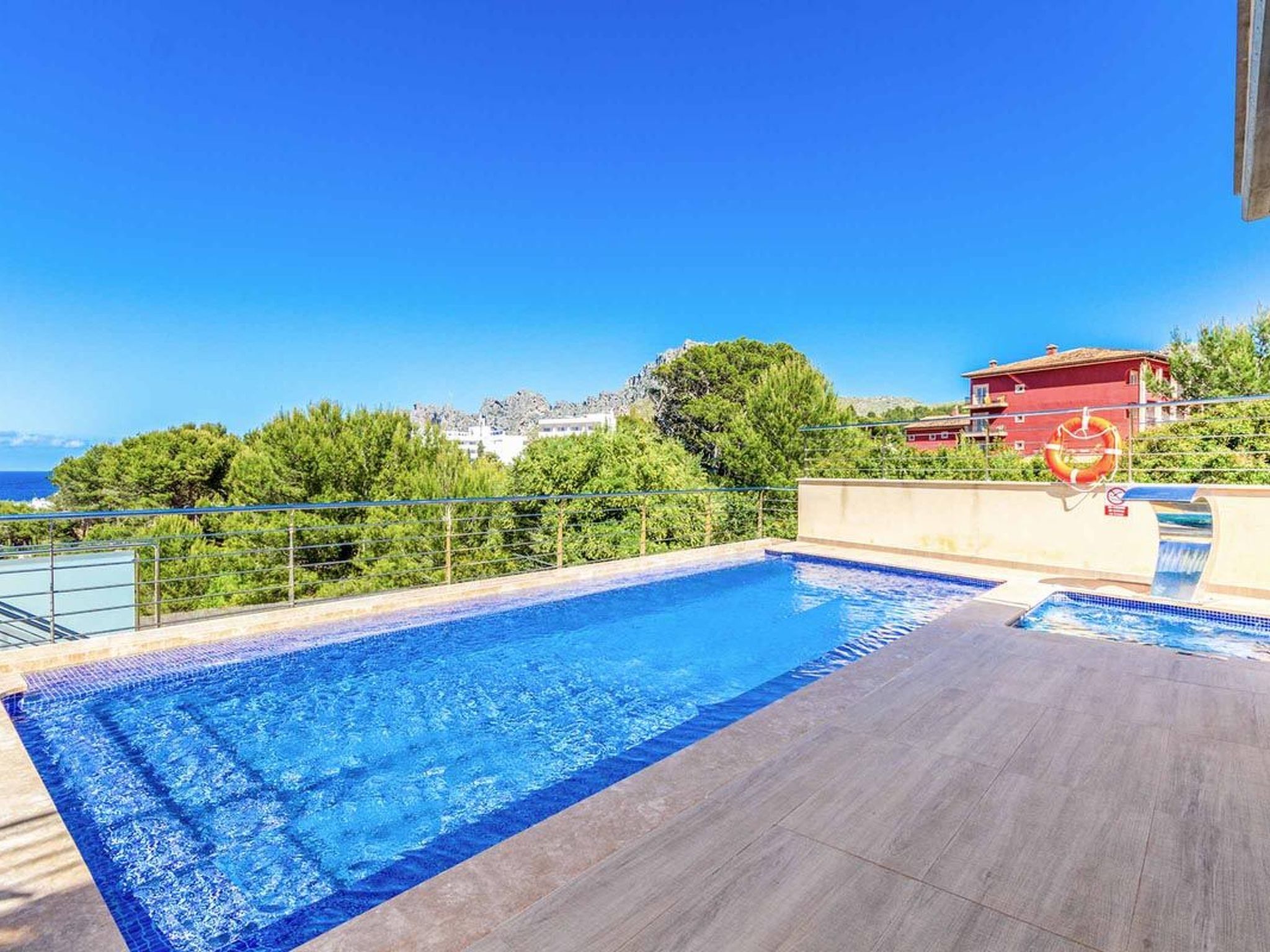 Schöne Villa im Zentrum von Cala Sant Vicenç-Binnen