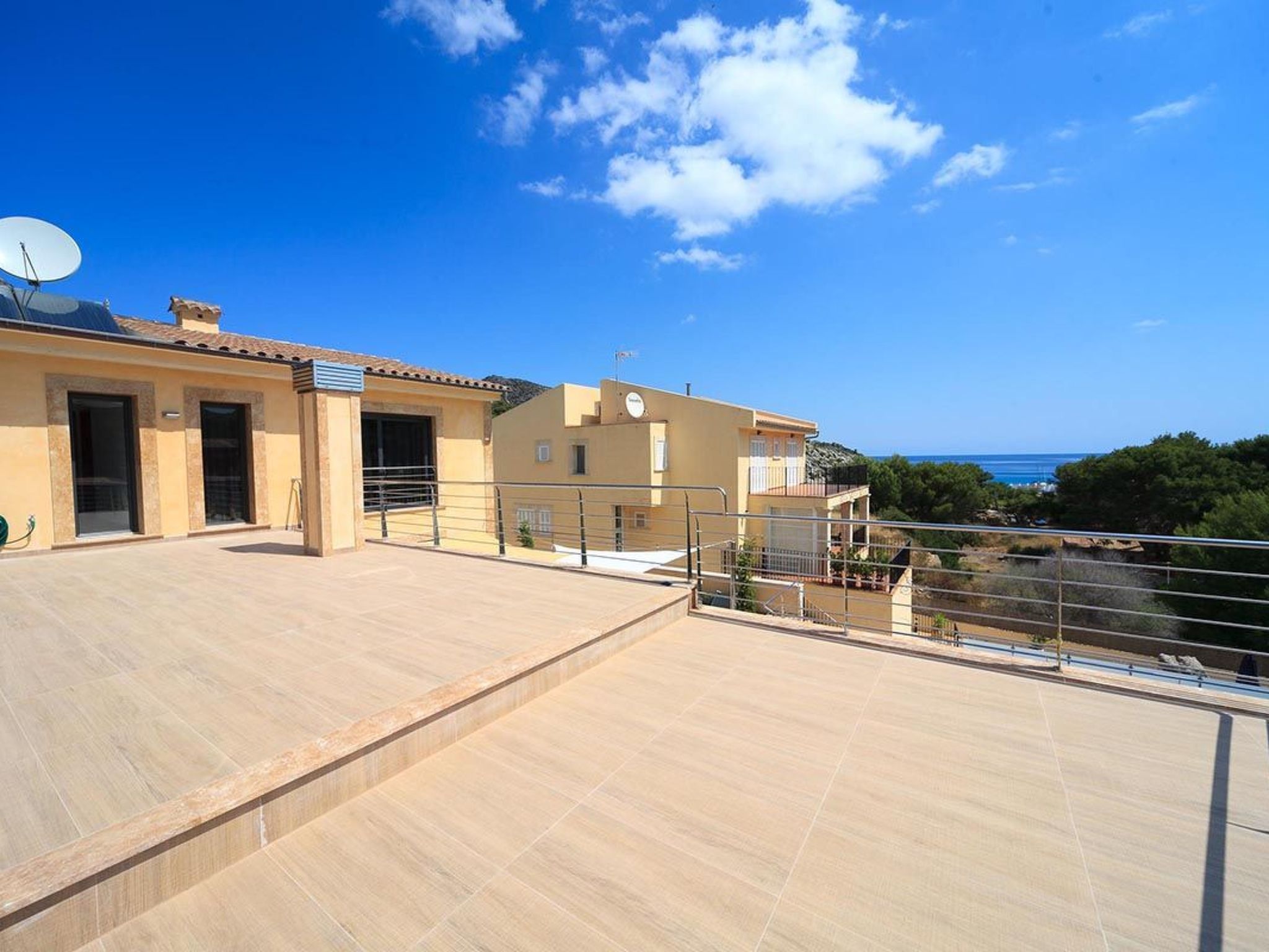 Schöne Villa im Zentrum von Cala Sant Vicenç-Binnen