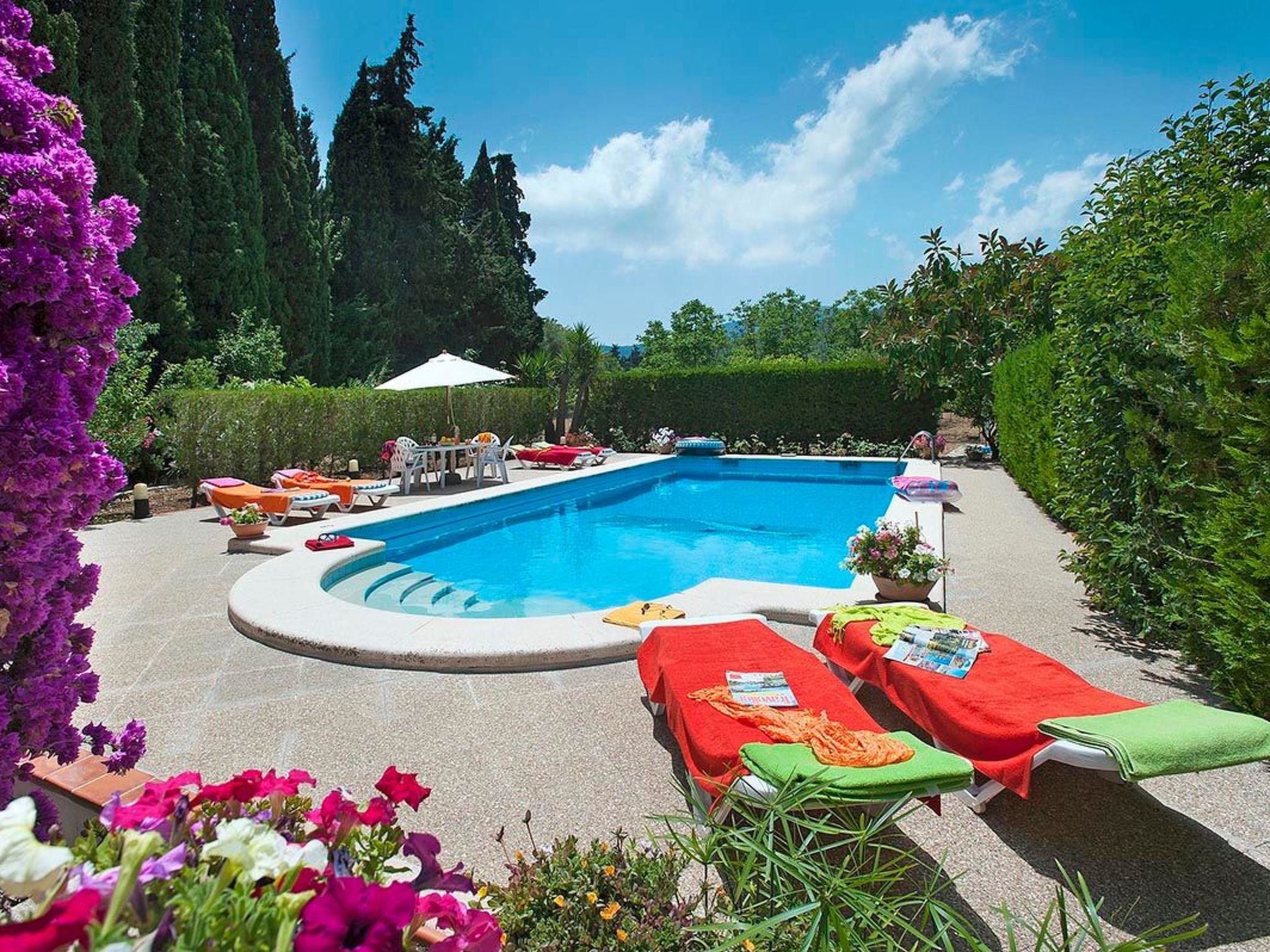 Villa 800 m vom Zentrum von Pollença entfernt-Drinnen