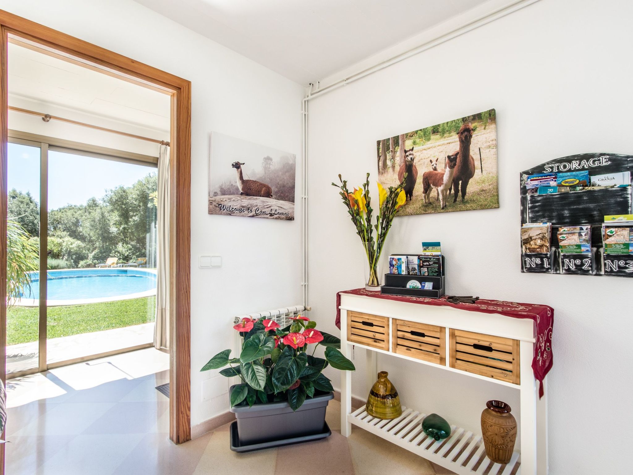 Ferienvilla "Can LLamas-Image-tags.info