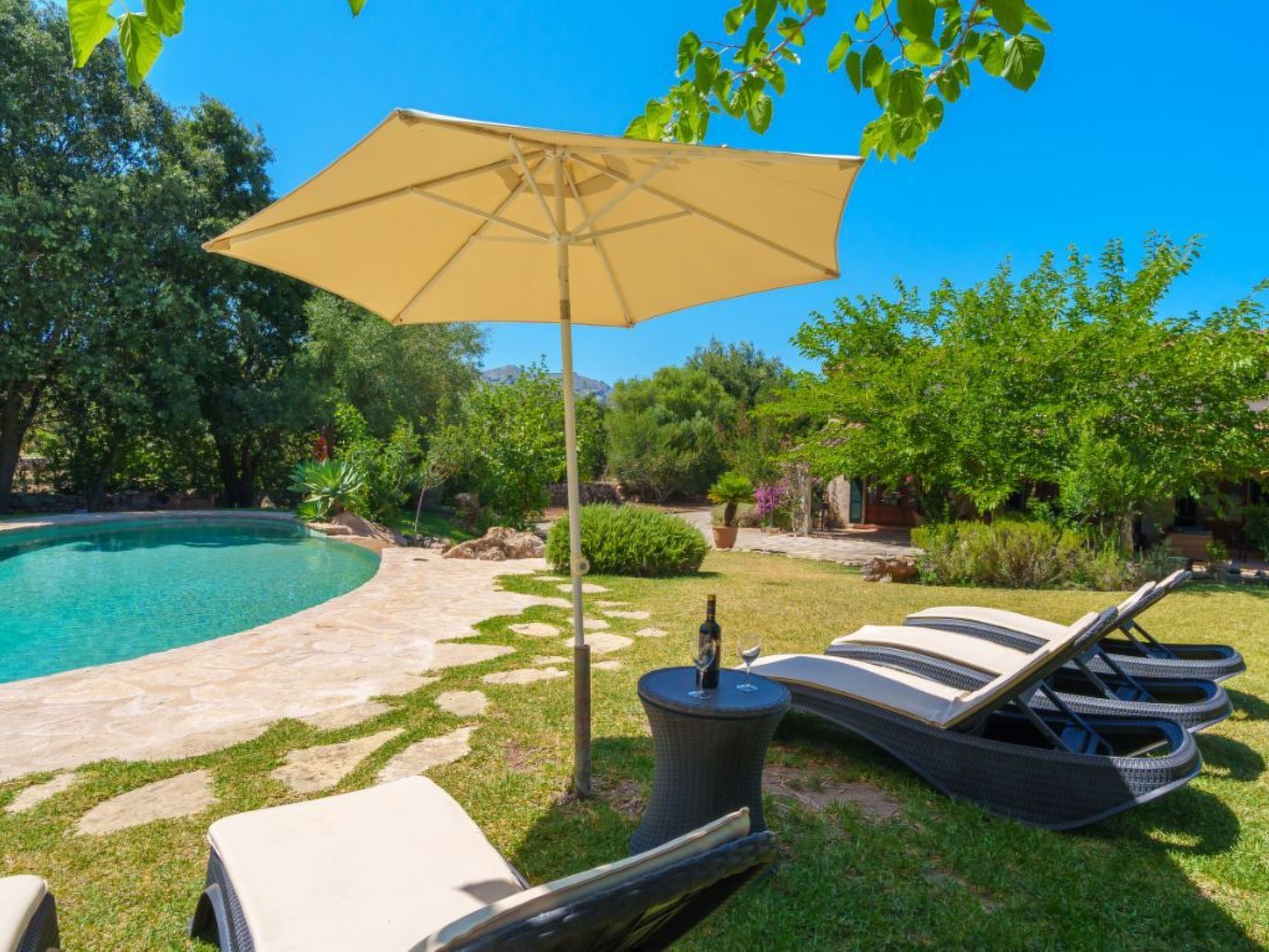 Luxuriöses Landhaus mit Pool für 12 Personen, nur 3 km von Pollensa und dem Str-Image-tags.info