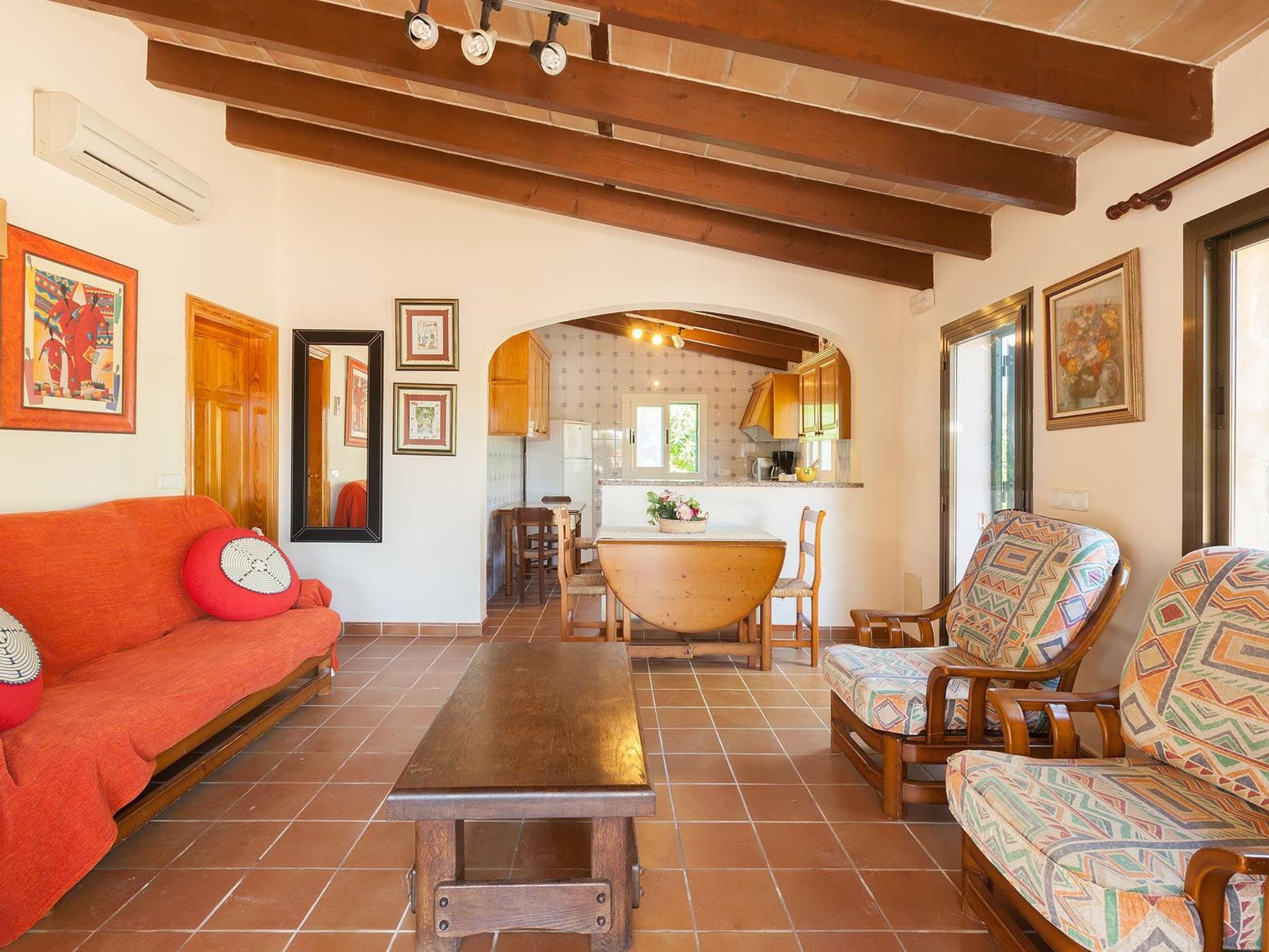 In Strandnähe-Drinnen