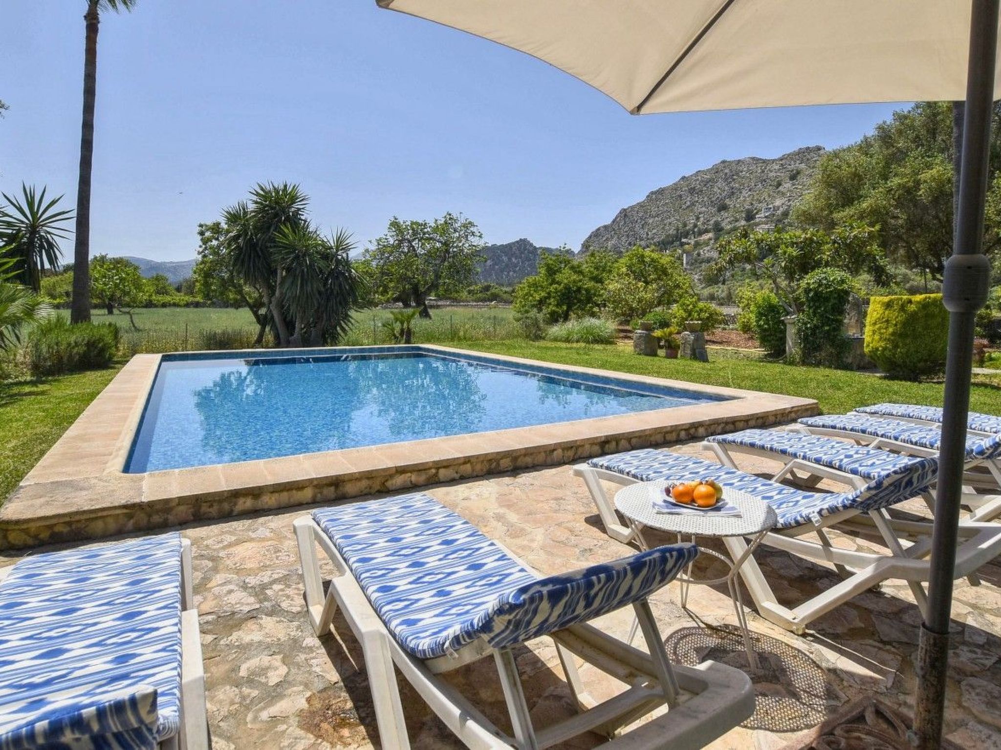 Haus mit Schwimmbad für 6 Personen 5 min vom Meer entfernt-Image-tags.info