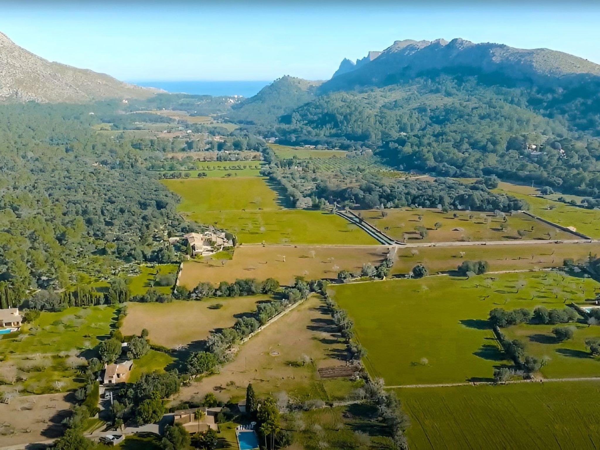 Haus mit Schwimmbad für 6 Personen 5 min vom Meer entfernt