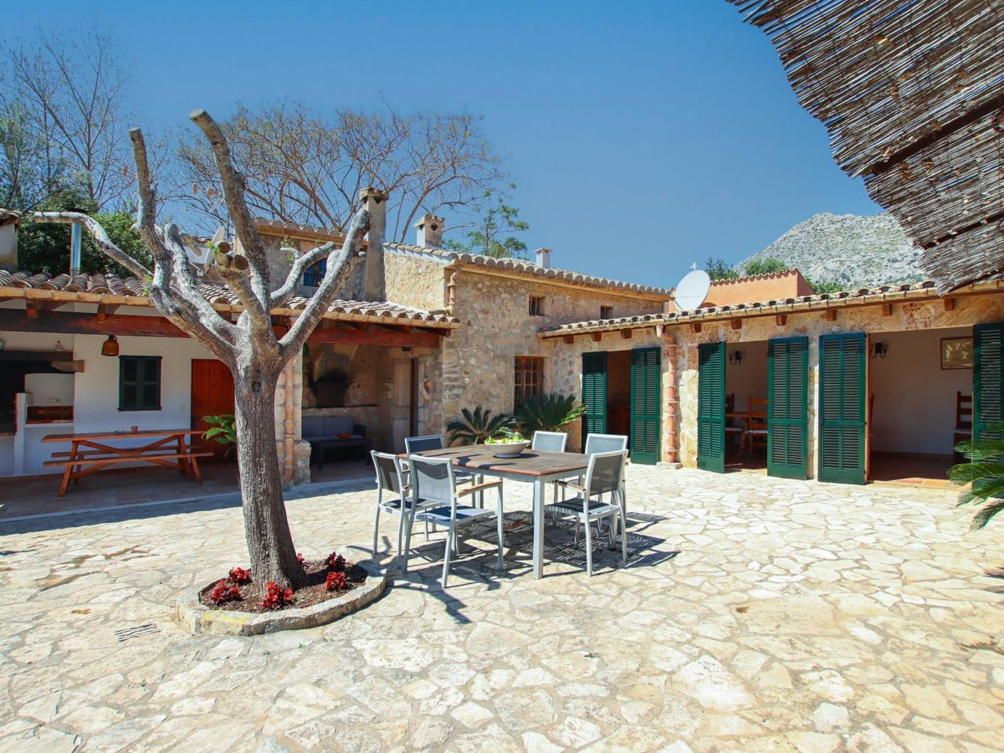 Charmante ländliche Villa Martorell mit Schwimmbad-Binnen