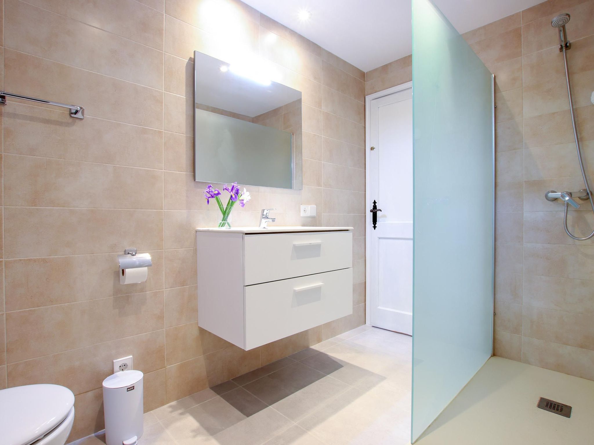 Beeindruckende große Villa in der Nähe von Cala San Vicente-Binnen