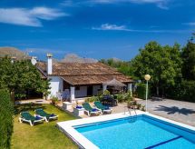 Vrijstaande villa met privézwembad in Pollença voor 6 personen - thumbnail 5