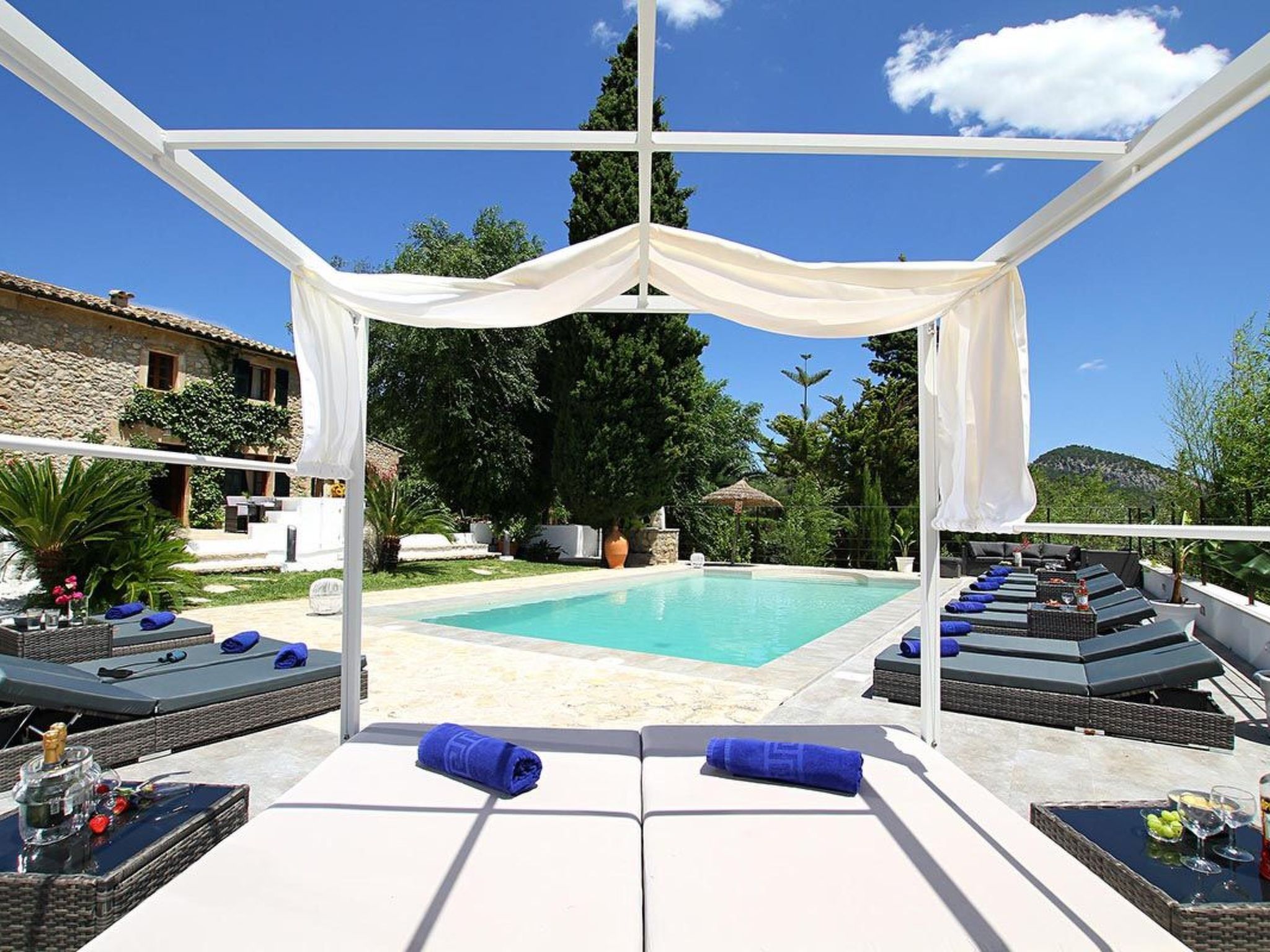 "Jaume Ramona-Binnen