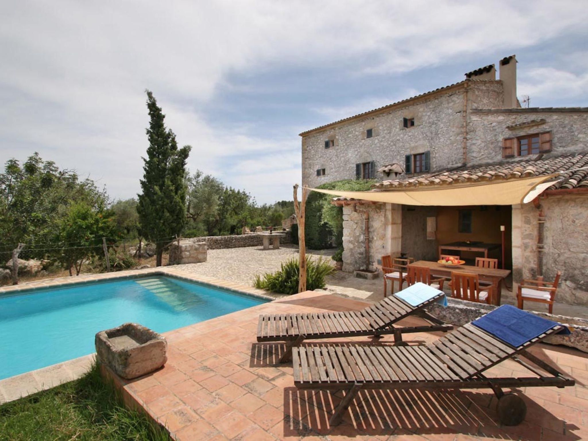 Guillo. 300 Jahre Geschichte an einem zeitlosen Ort-Binnen